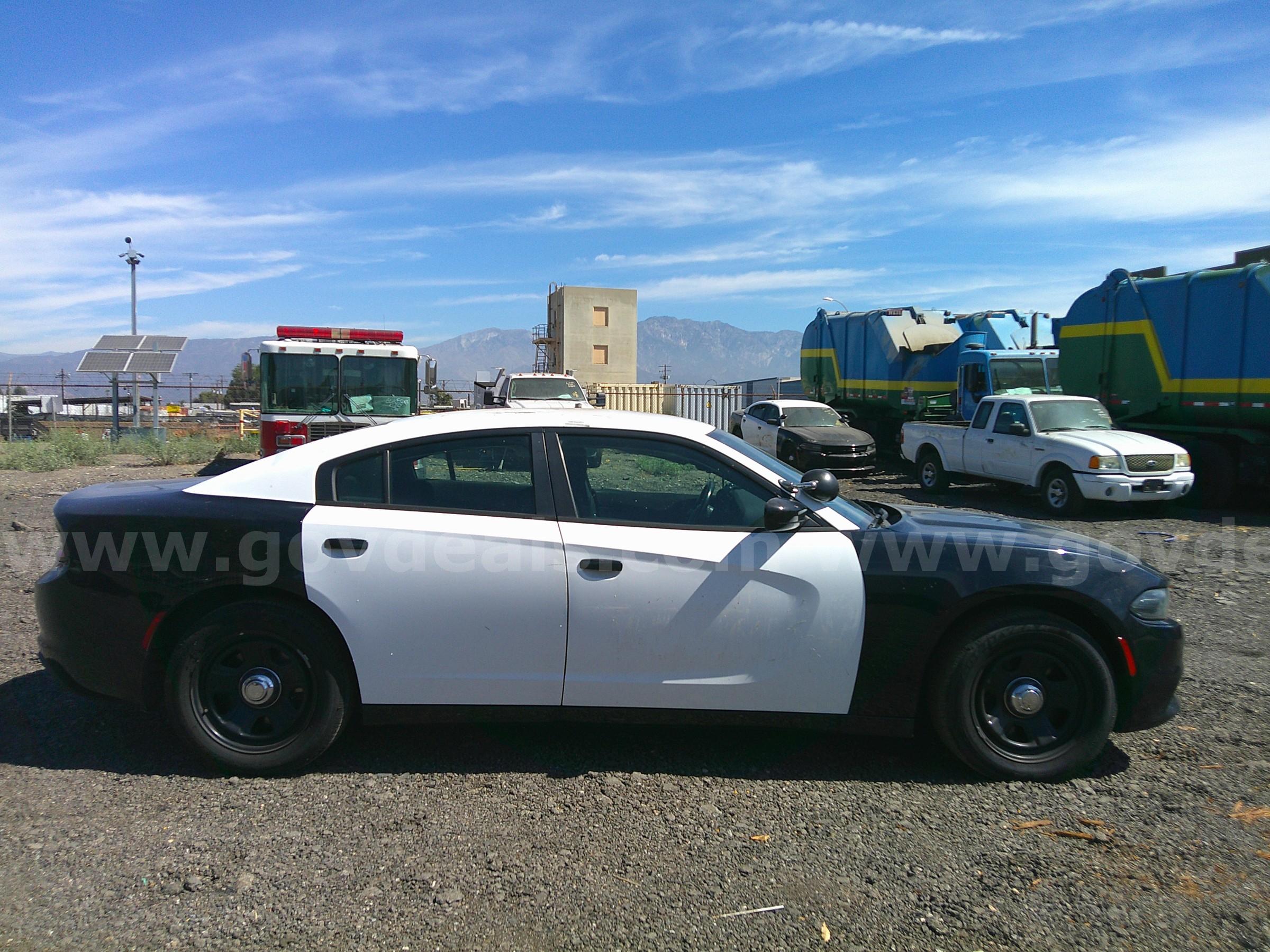 2017 Dodge Charger Dodge Charger Government Surplus Auction - Photo #4