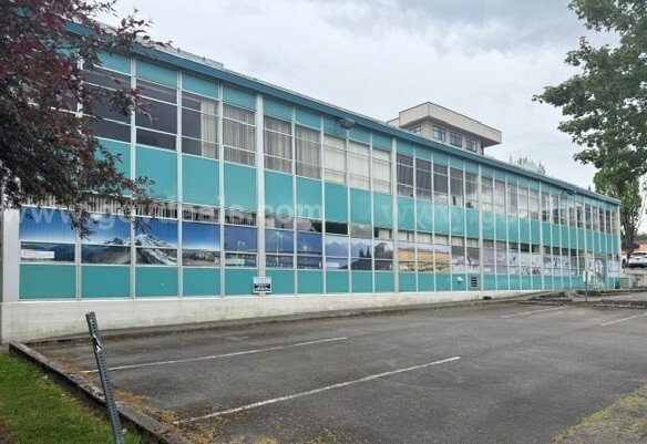 1007 Washington Street, Olympia WA 98501 |  14,580 square-foot commercial structure  1007 Government Surplus Auction - Primary Photo