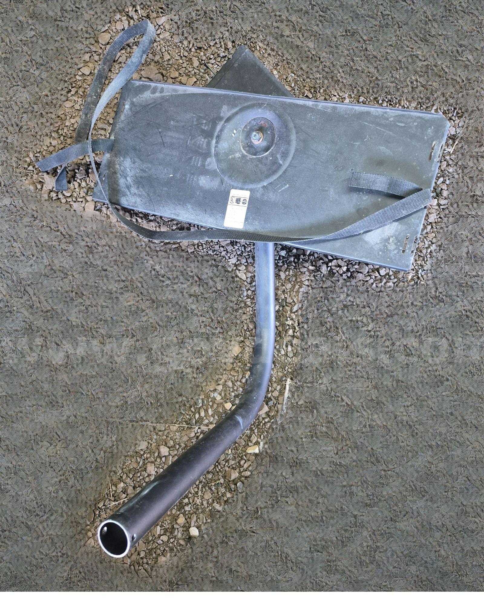 Peerless Laptop Holder for Vehicle- Model #PM4C & #PM27 Peerless Industries #PM4C & #PM27 Government Surplus Auction - Photo #2