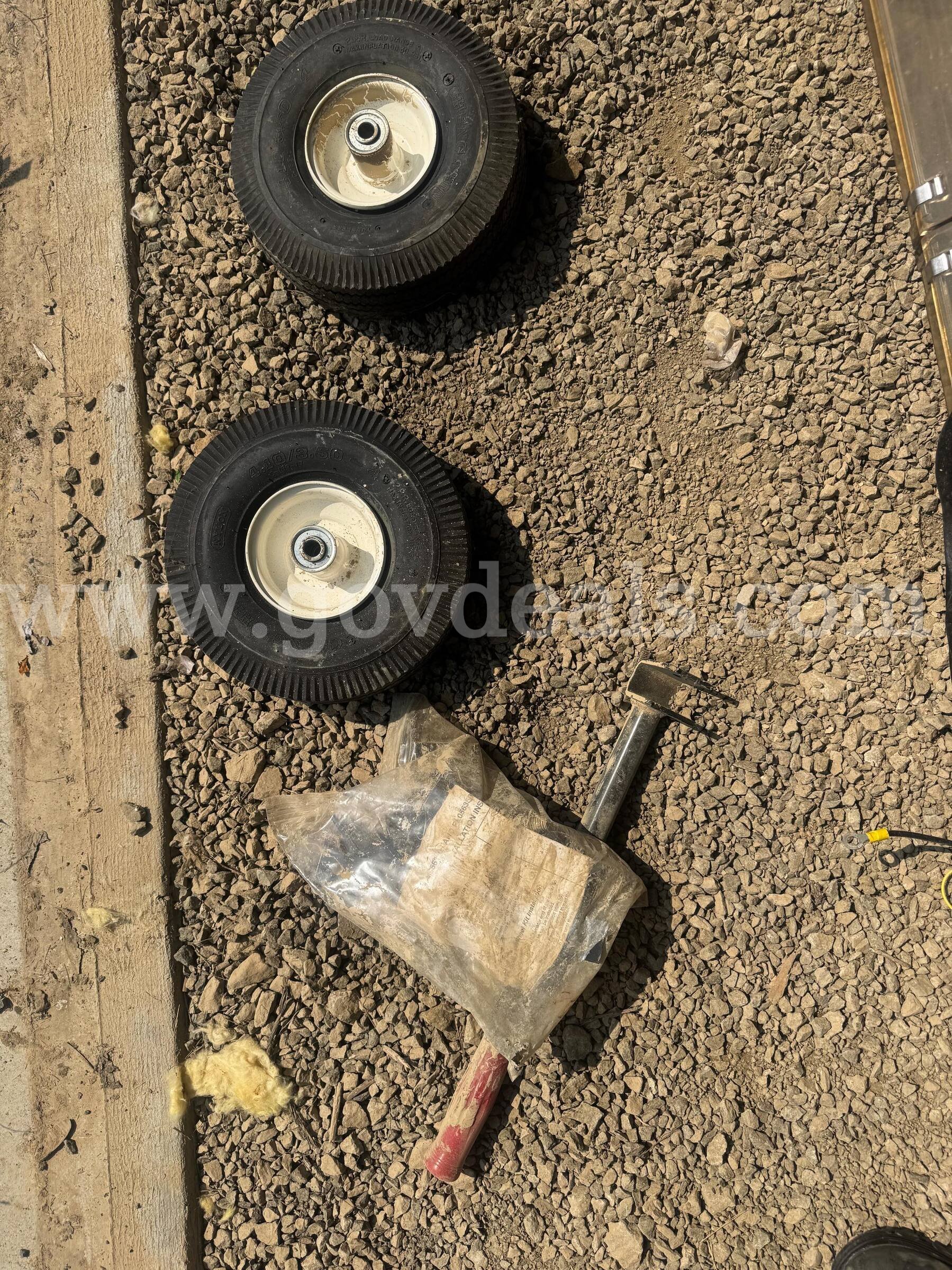 Generator Wheel Kit   Government Surplus Auction - Primary Photo