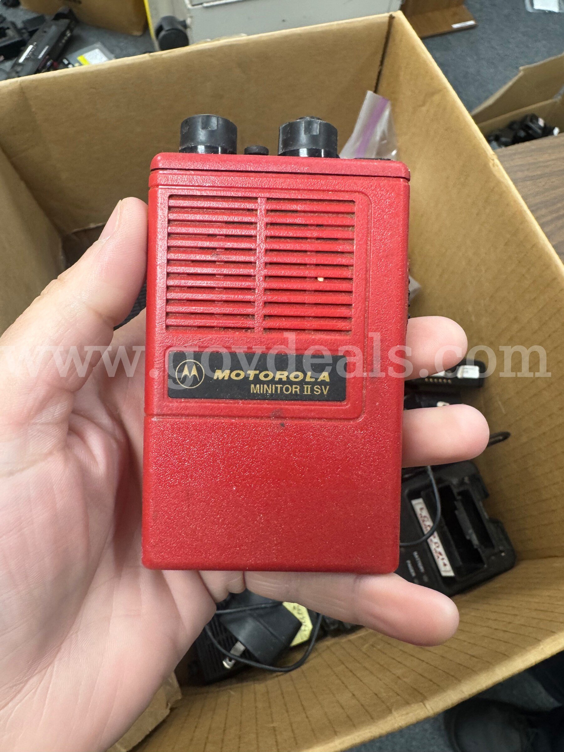 Motorola Monitor Pagers, Chargers & Accessories – Large Lot Motorola  Government Surplus Auction - Photo #3