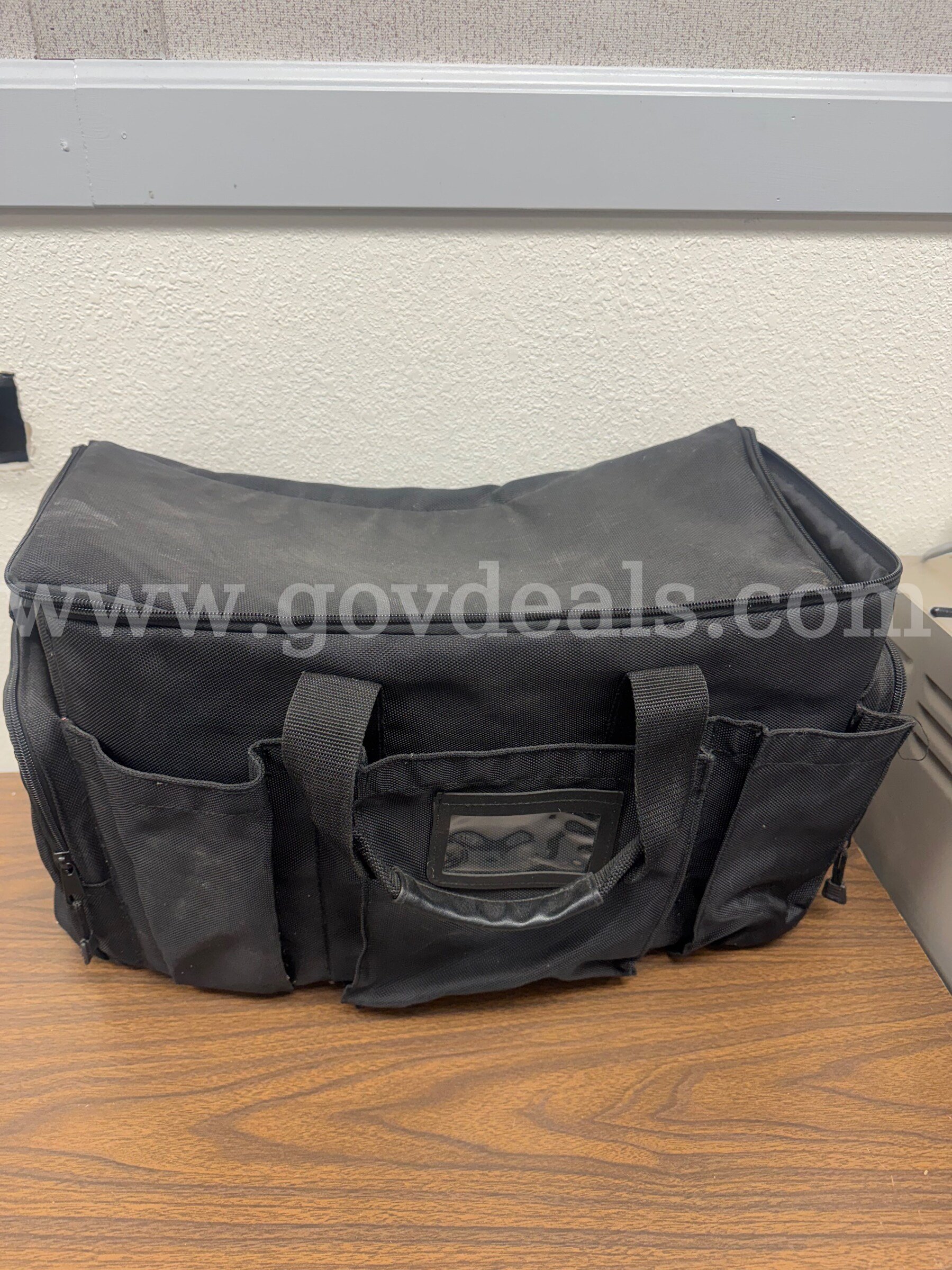 Large Padded Equipment/Technician Tool Bag with Adjustable Dividers   Government Surplus Auction - Primary Photo