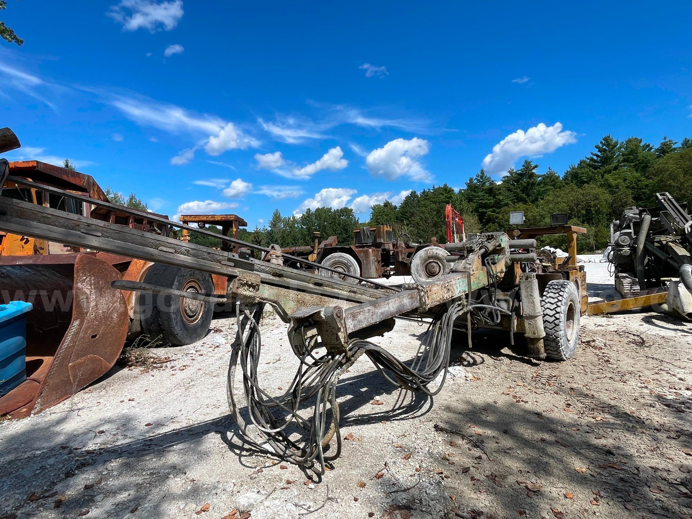 1982 Jarvis Clark MJM 10 H Single Boom Articulated Jumbo Drill-Inoperable Jarvis Clark Inc MJM 10 H Government Surplus Auction - Photo #4