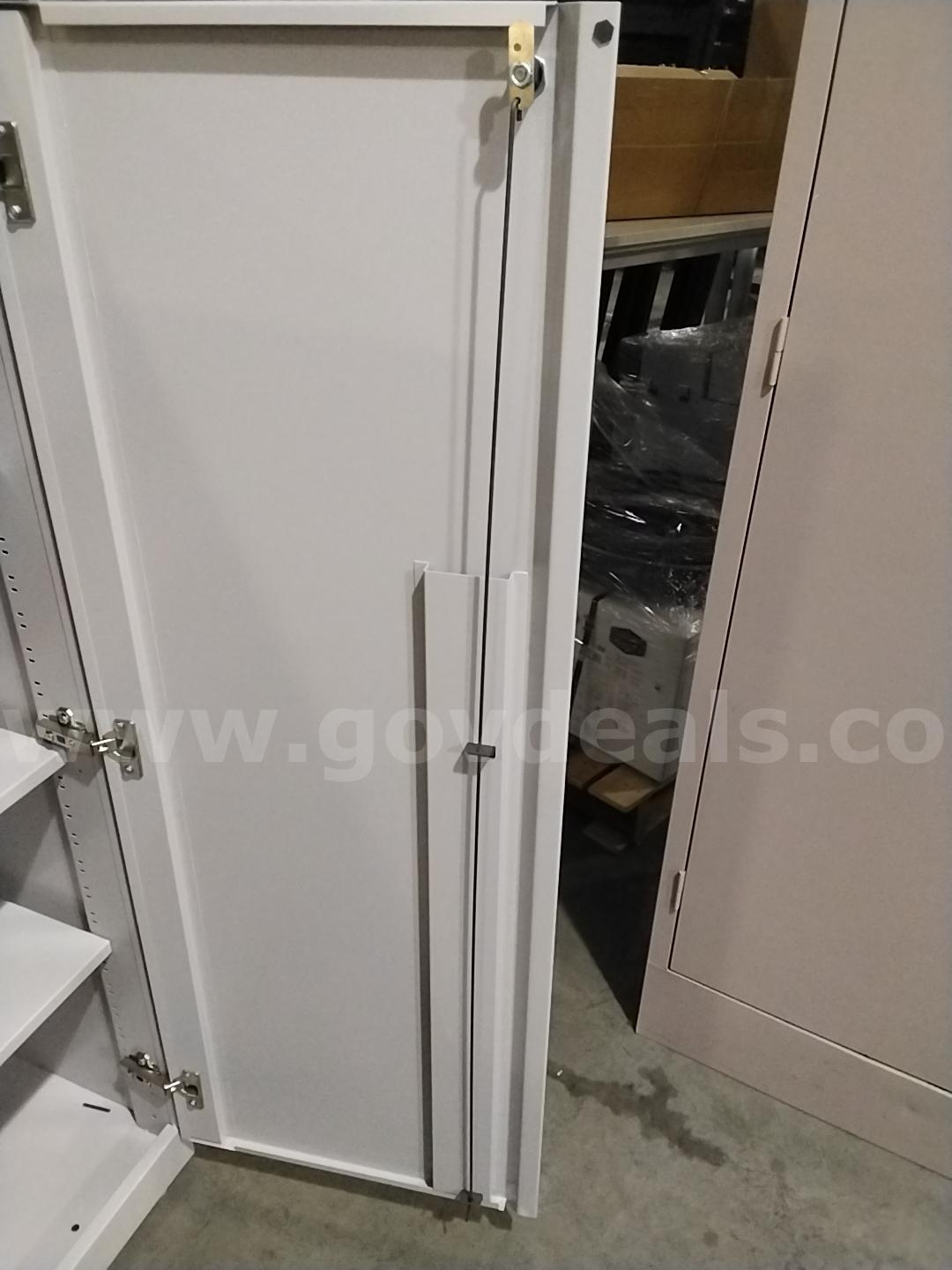 Storage Cabinet   Government Surplus Auction - Photo #3