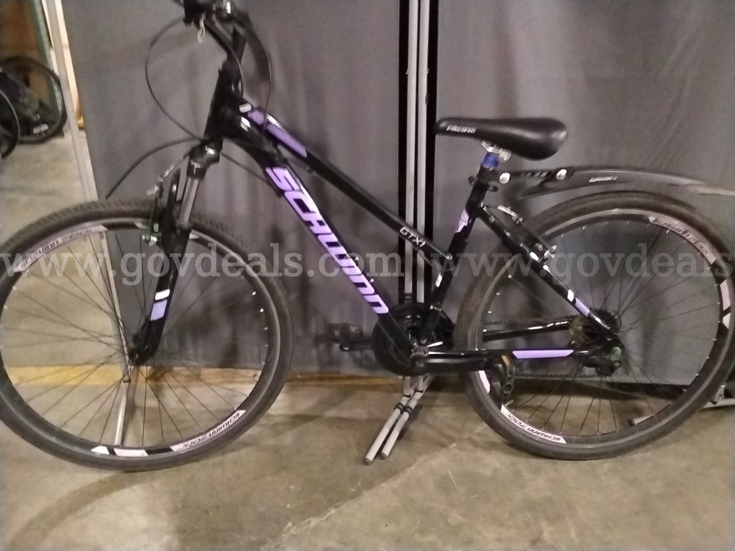 Schwinn CTX1 Bike