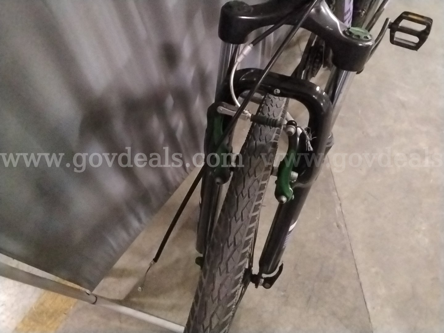 Schwinn CTX1 Bike   Government Surplus Auction - Photo #3