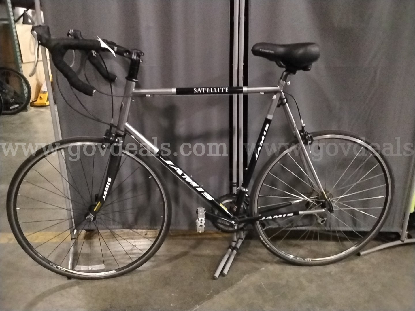 Satellite Jamis Bike