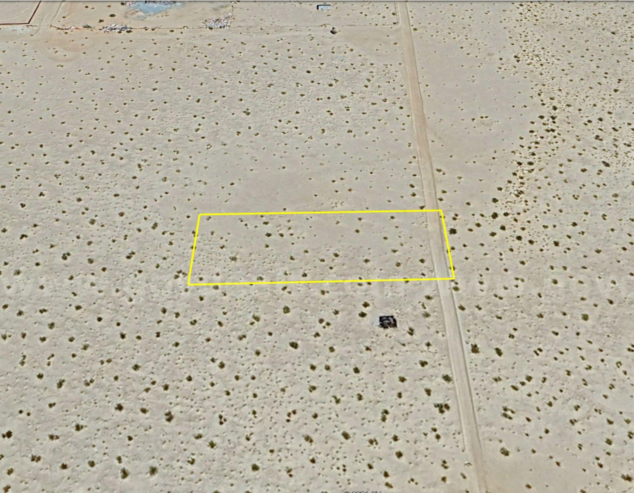 1-Acre Desert Oasis in Twentynine Palms, CA – Your Escape Awaits!  Escape Government Surplus Auction - Photo #4