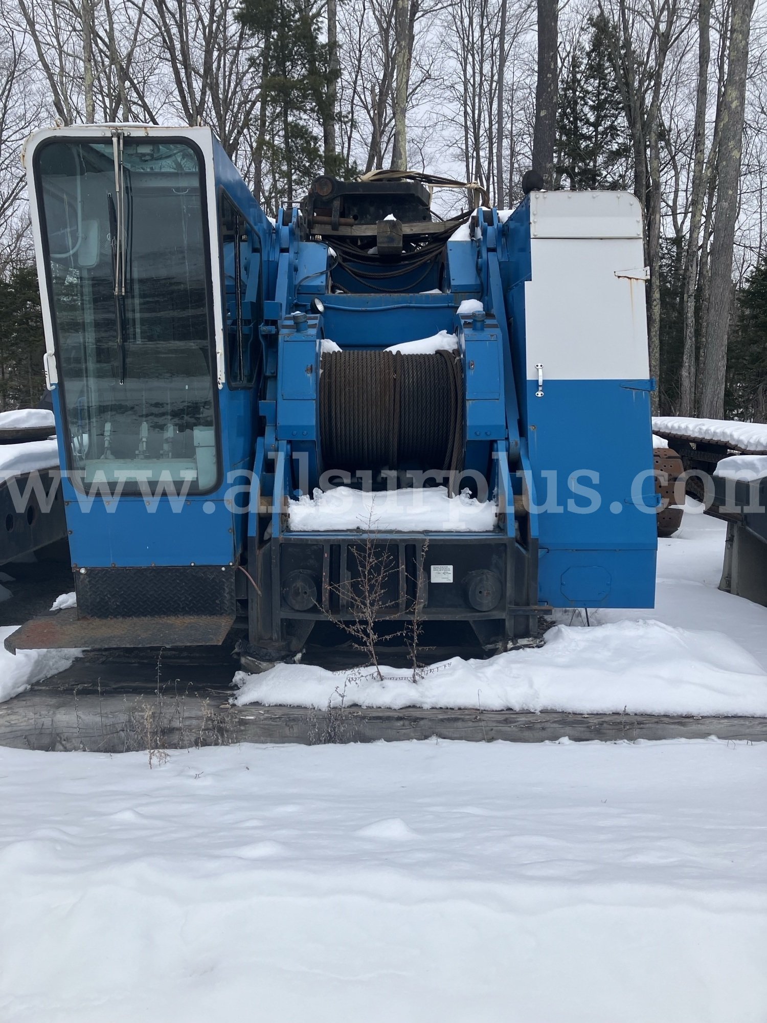 1974 Manitowoc 4100W Series II 230-Ton Crawler Crane,180 ft. of No. 22 boom, block and ball, Qty 1 Manitowoc 4100W Government Surplus Auction - Photo #3
