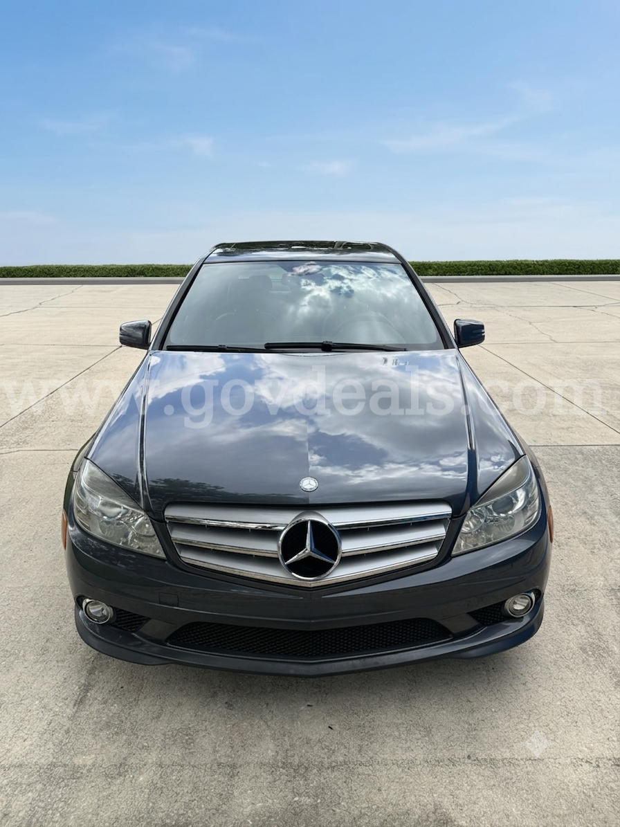 2010 Mercedes-Benz C-Class C300 4MATIC Sport Sedan Mercedes-Benz C300 Government Surplus Auction - Photo #3