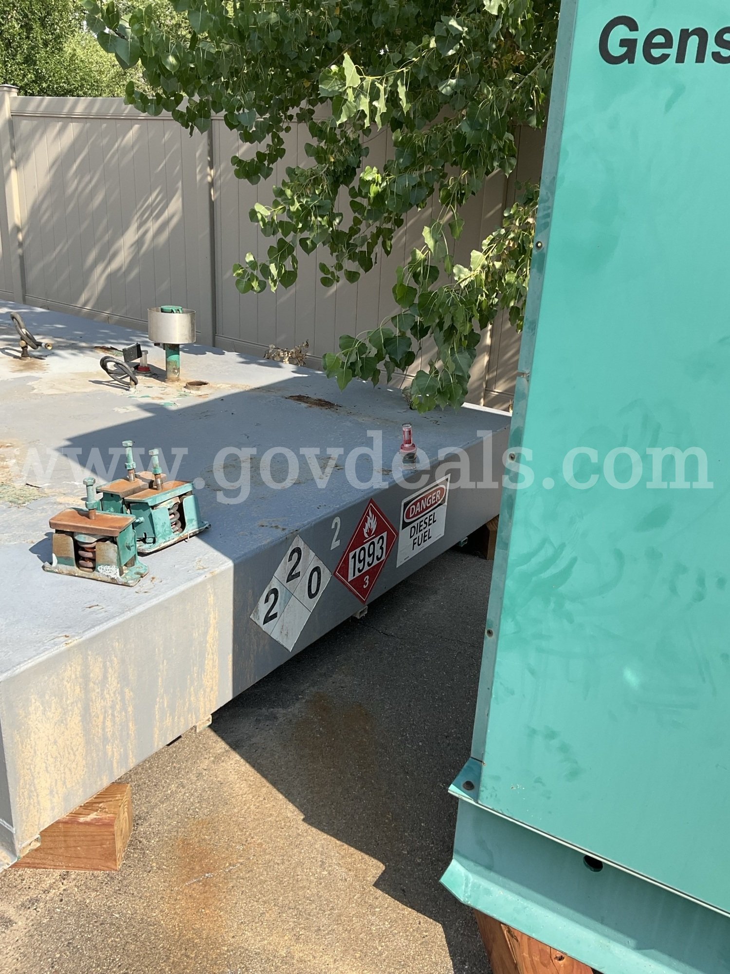 Cummins Generator Cummins 500DFFB Government Surplus Auction - Photo #6