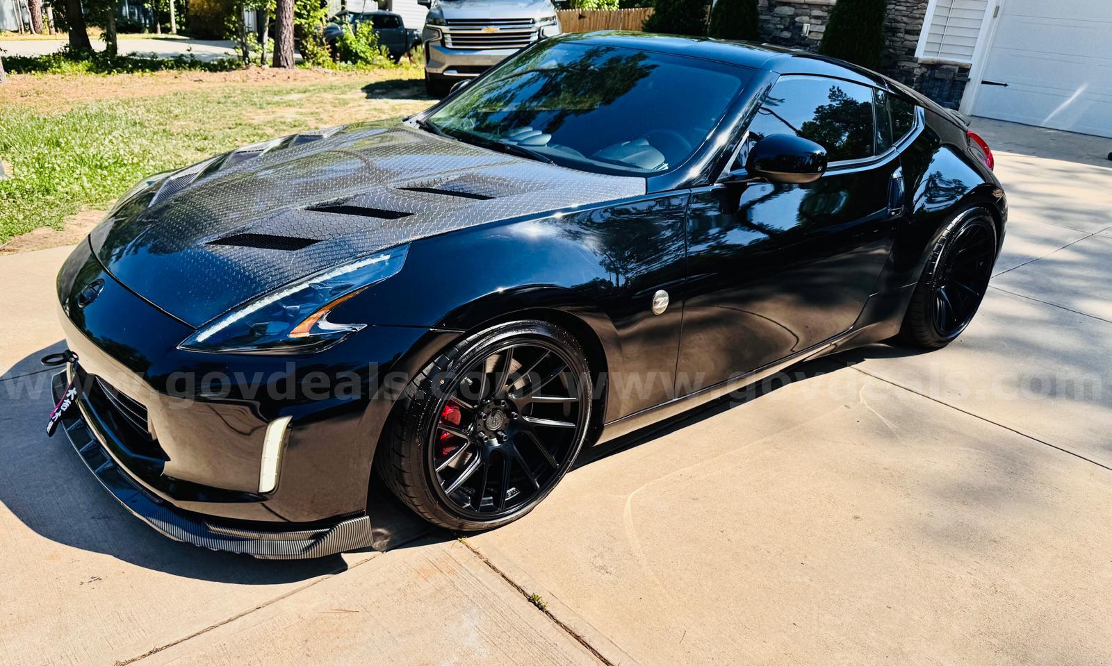 2014 Nissan 370 Z Nissan 370 Government Surplus Auction - Photo #2