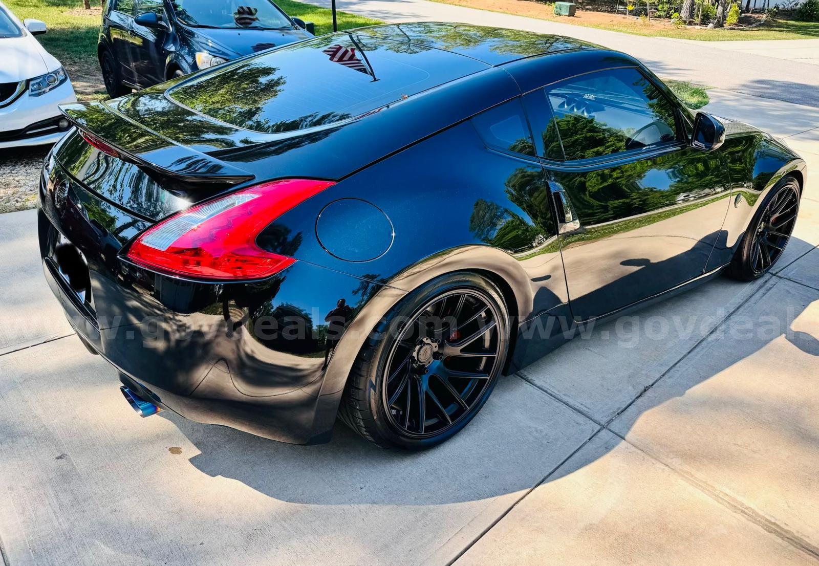 2014 Nissan 370 Z Nissan 370 Government Surplus Auction - Photo #3
