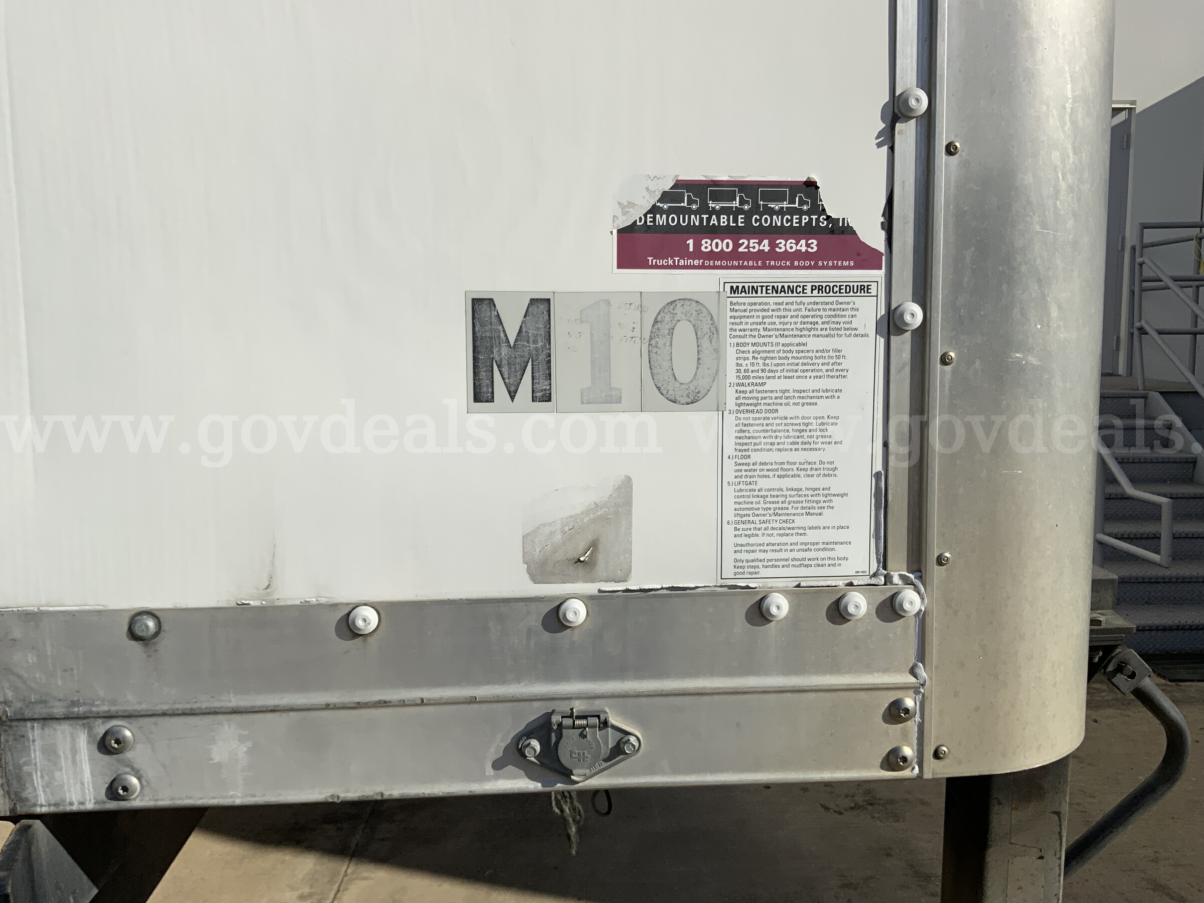 2017 Morgan Enclosed Cargo Van Swap Body Trailer Morgan  Government Surplus Auction - Photo #3