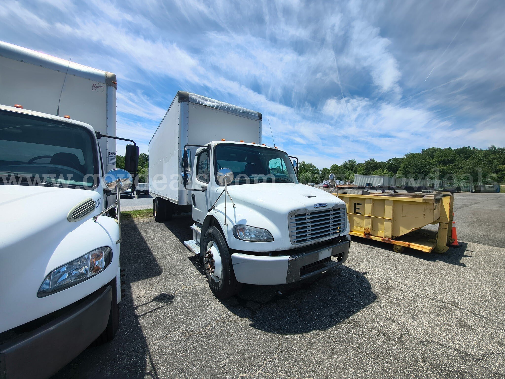 2015 Freightliner M2 106 S/A Demountable Box Truck- Inoperable Freightliner 106 Government Surplus Auction - Photo #4