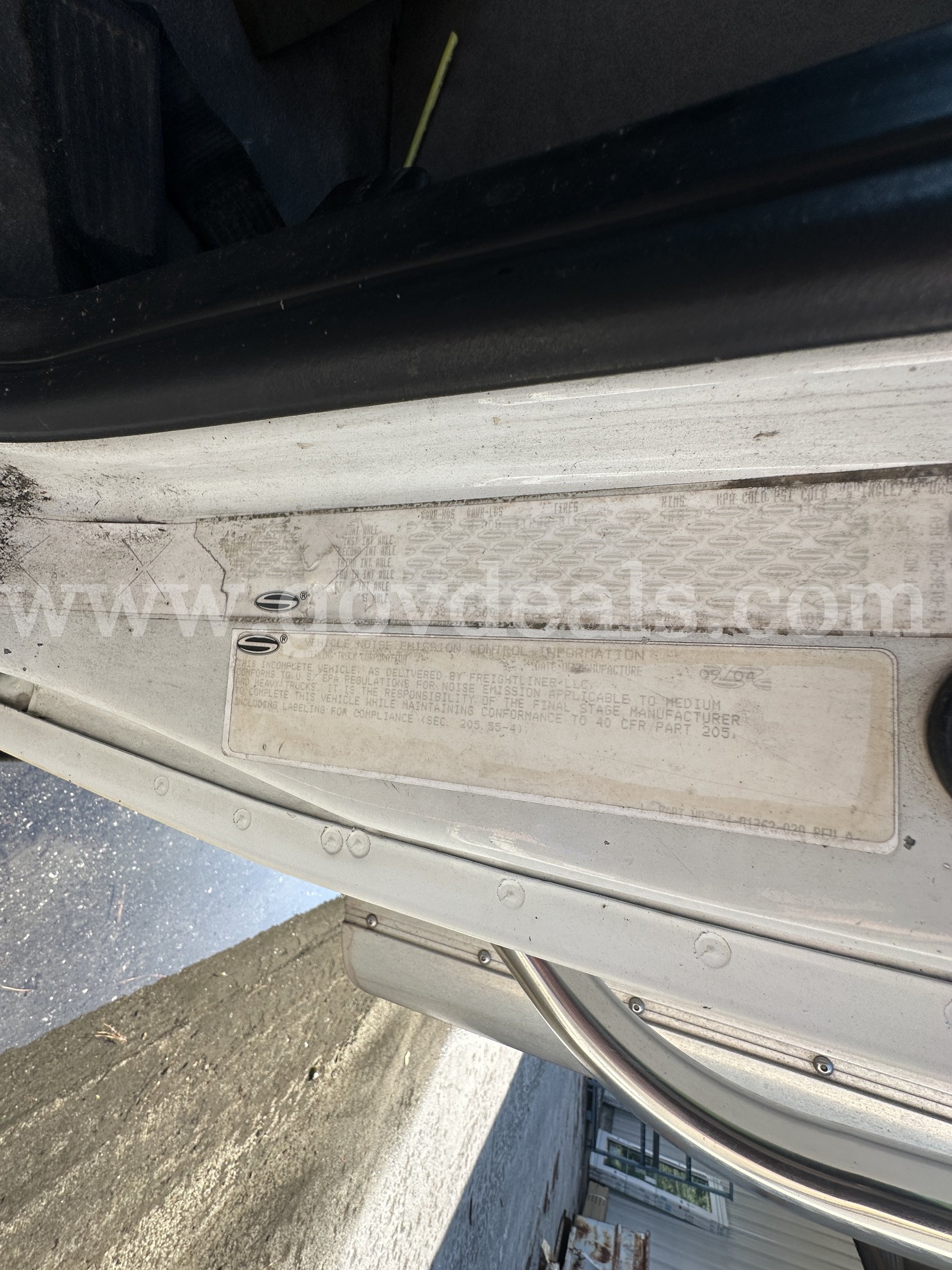 2005 Sterling Acterra S/A Box Truck-Inoperable Sterling Acterra Government Surplus Auction - Photo #5