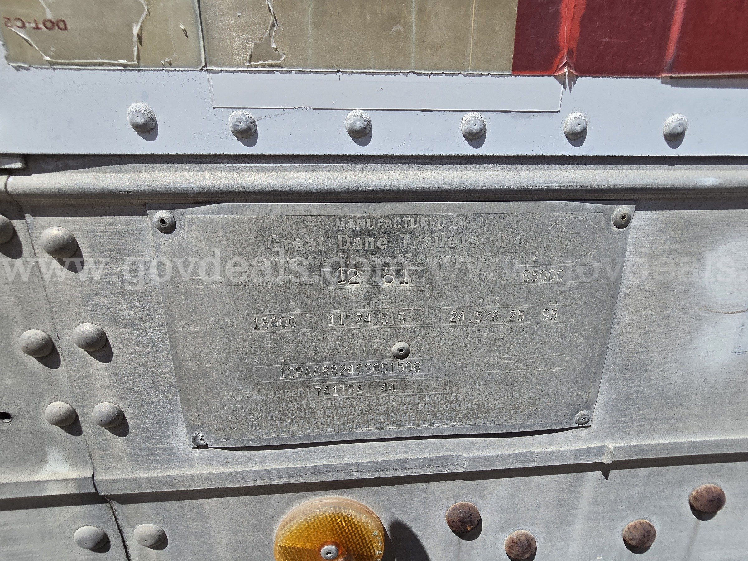 1982 Great Dane 741TPA44 T/A Van Trailer Great Dane 741TPA44 Government Surplus Auction - Photo #5