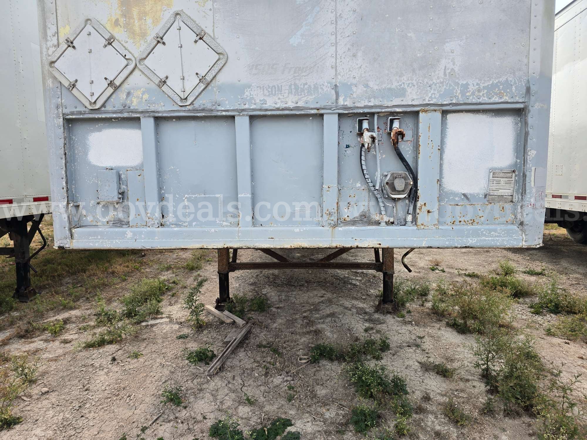 1988 Monon A3-15-SA-28W S/A Van Trailer Monon A3-15-SA-28W Government Surplus Auction - Photo #6