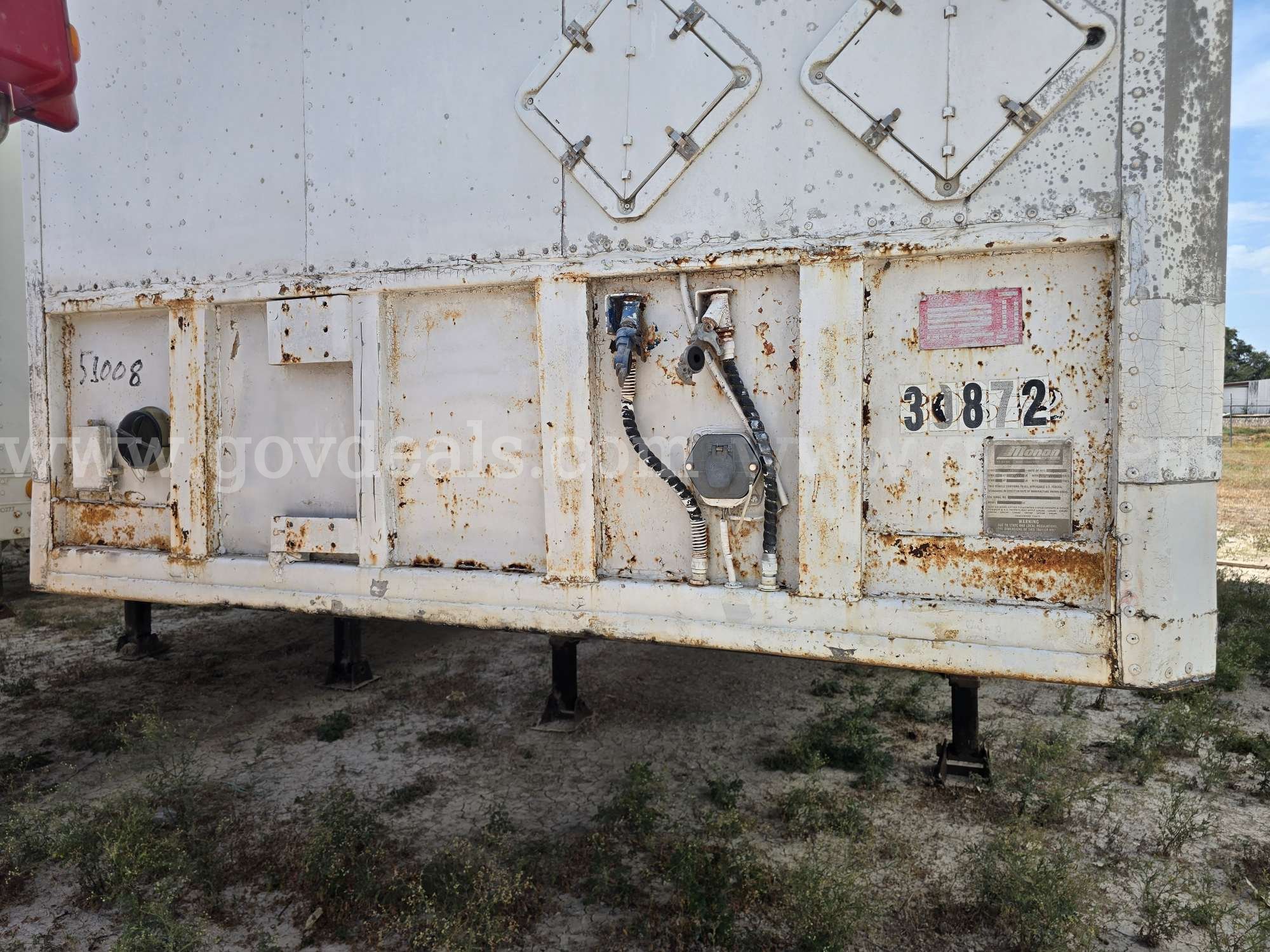 1988 Monon MA3-15-ST-28W S/A Van Trailer Monon MA3-15-ST-28W Government Surplus Auction - Photo #6
