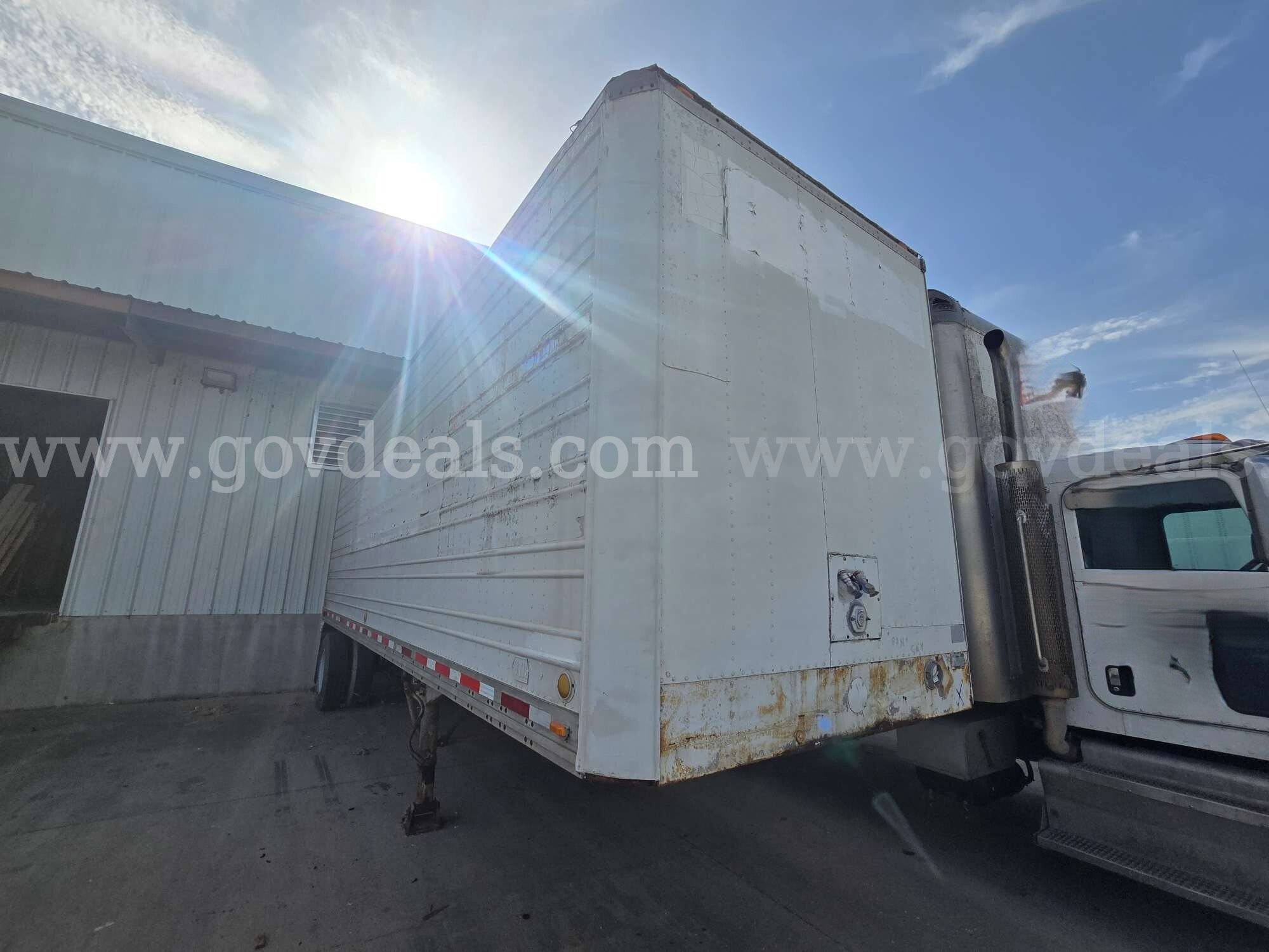 1979 Utility VS1DS S/A Van Trailer Utility VS1DS Government Surplus Auction - Photo #4