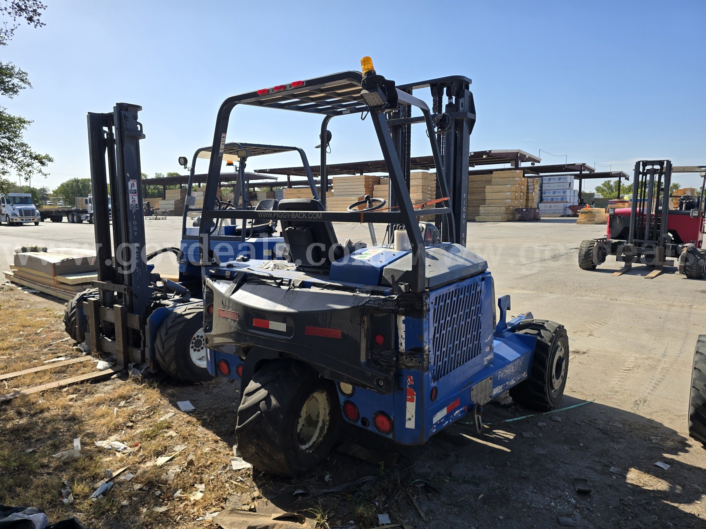 2014 Princeton PB50 Truck Mounted Forklift Princeton PB50 Government Surplus Auction - Photo #3