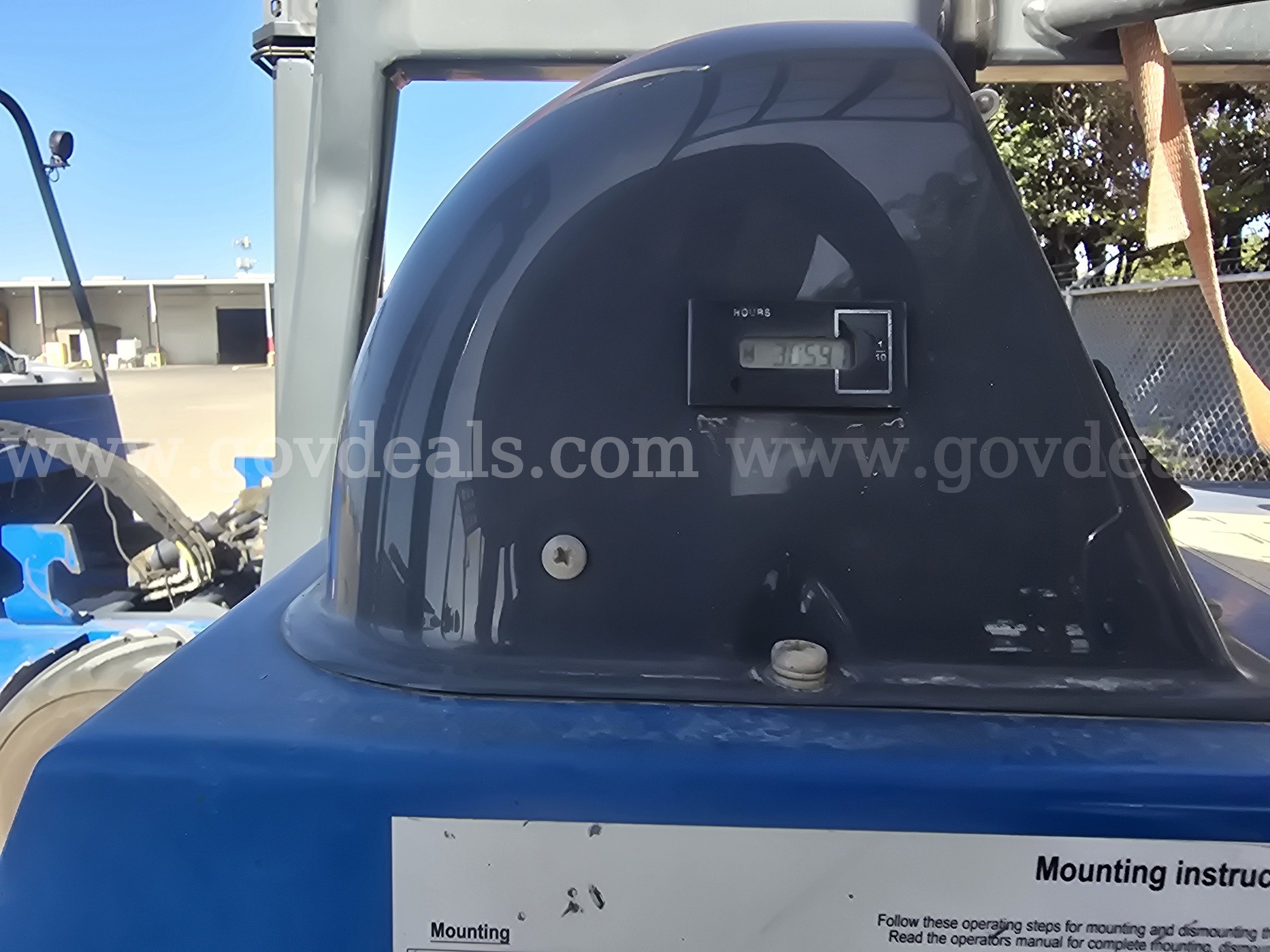 2014 Princeton PB50 Truck Mounted Forklift Princeton PB50 Government Surplus Auction - Photo #5