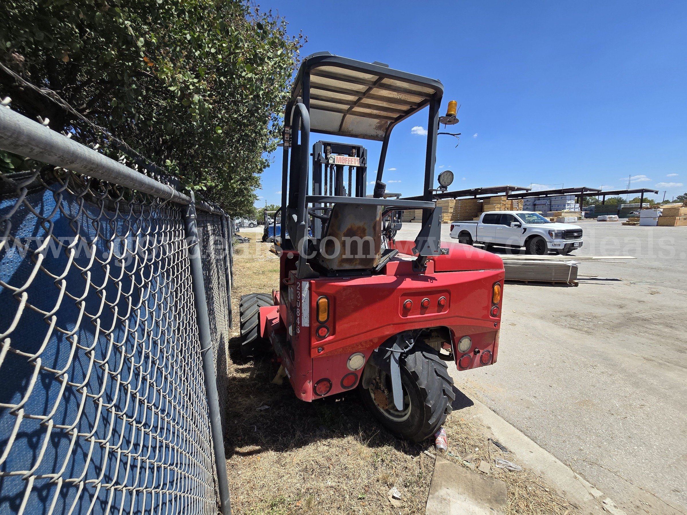 2012 Moffett M55 Truck Mounted Forklift-Inoperable Moffett M55 Government Surplus Auction - Photo #2