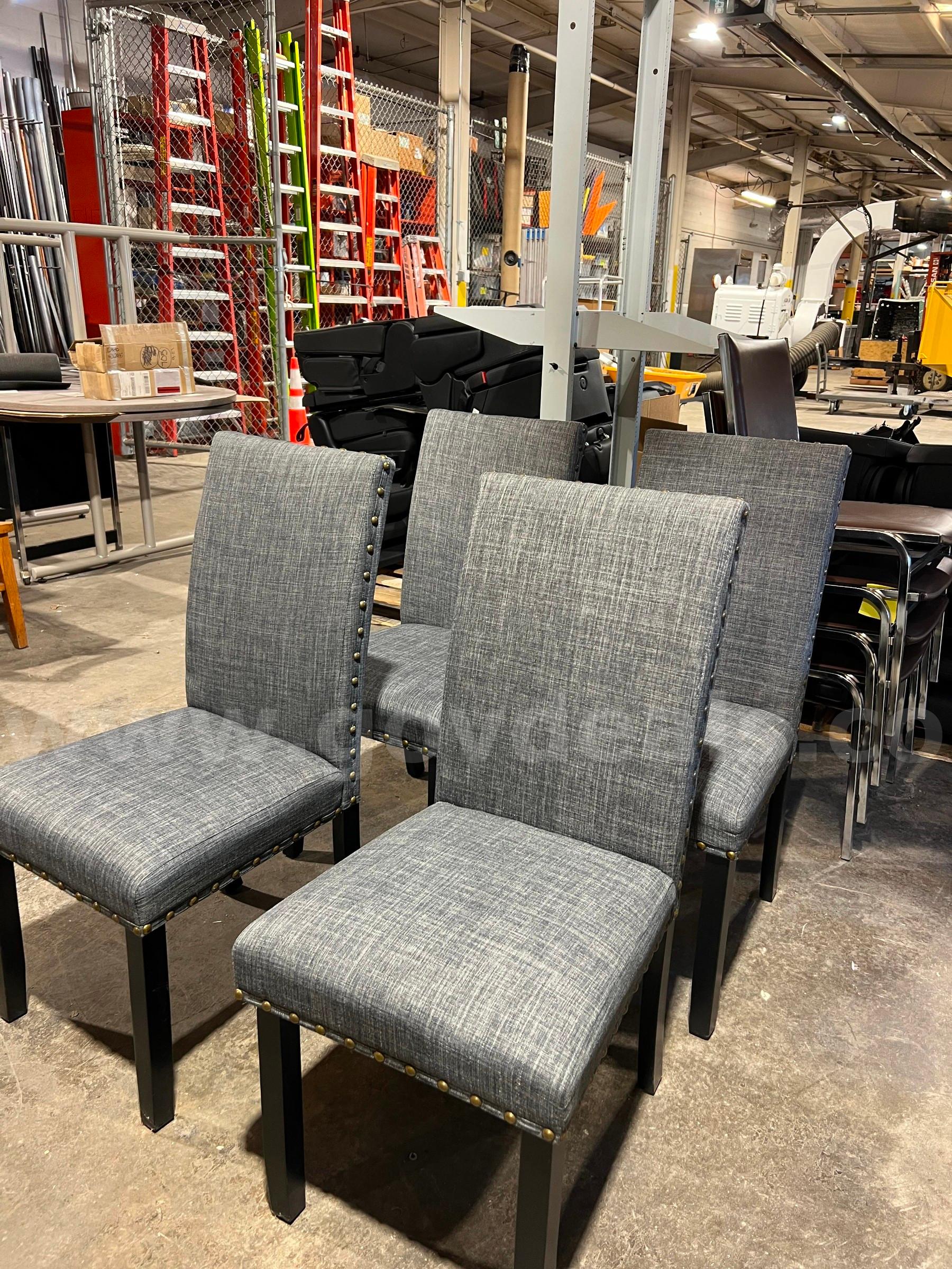 Cloth Chairs - lot of 4   Government Surplus Auction - Primary Photo