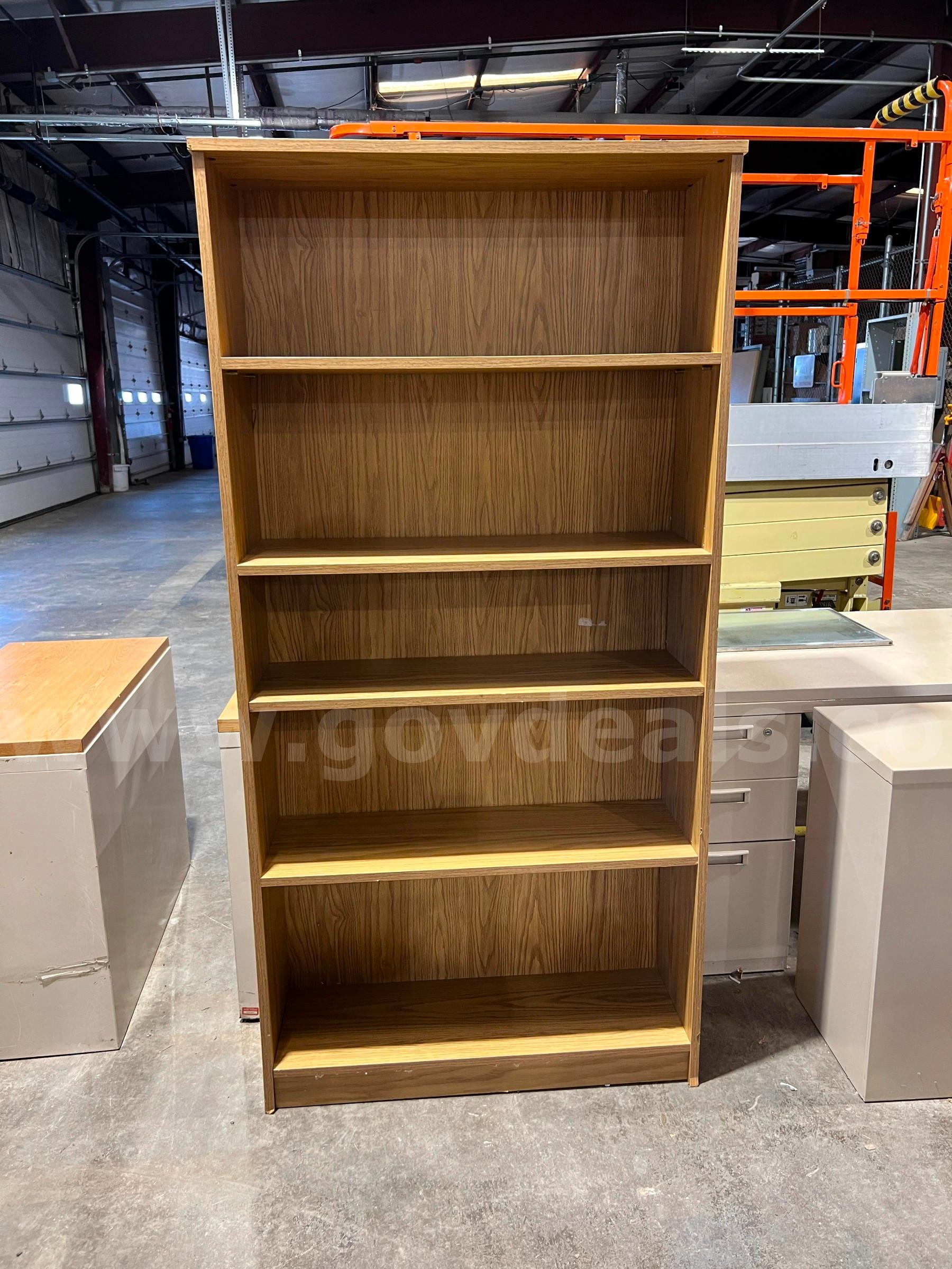 5 Shelf Bookcase   Government Surplus Auction - Primary Photo