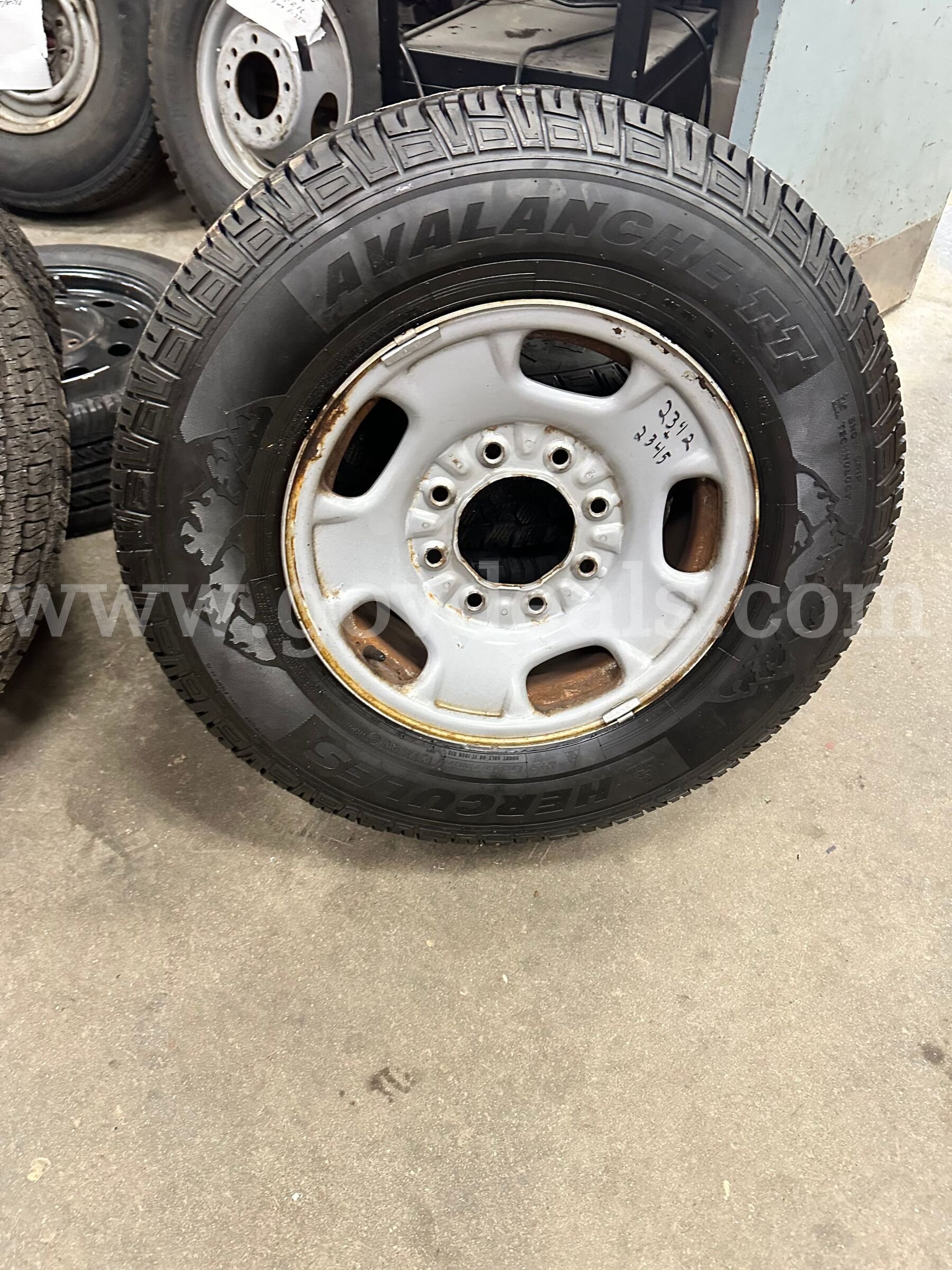 3 Tires/Rims for 2012 Chevy 2500 HD 4x4 Chevrolet 2500 Government Surplus Auction - Photo #2