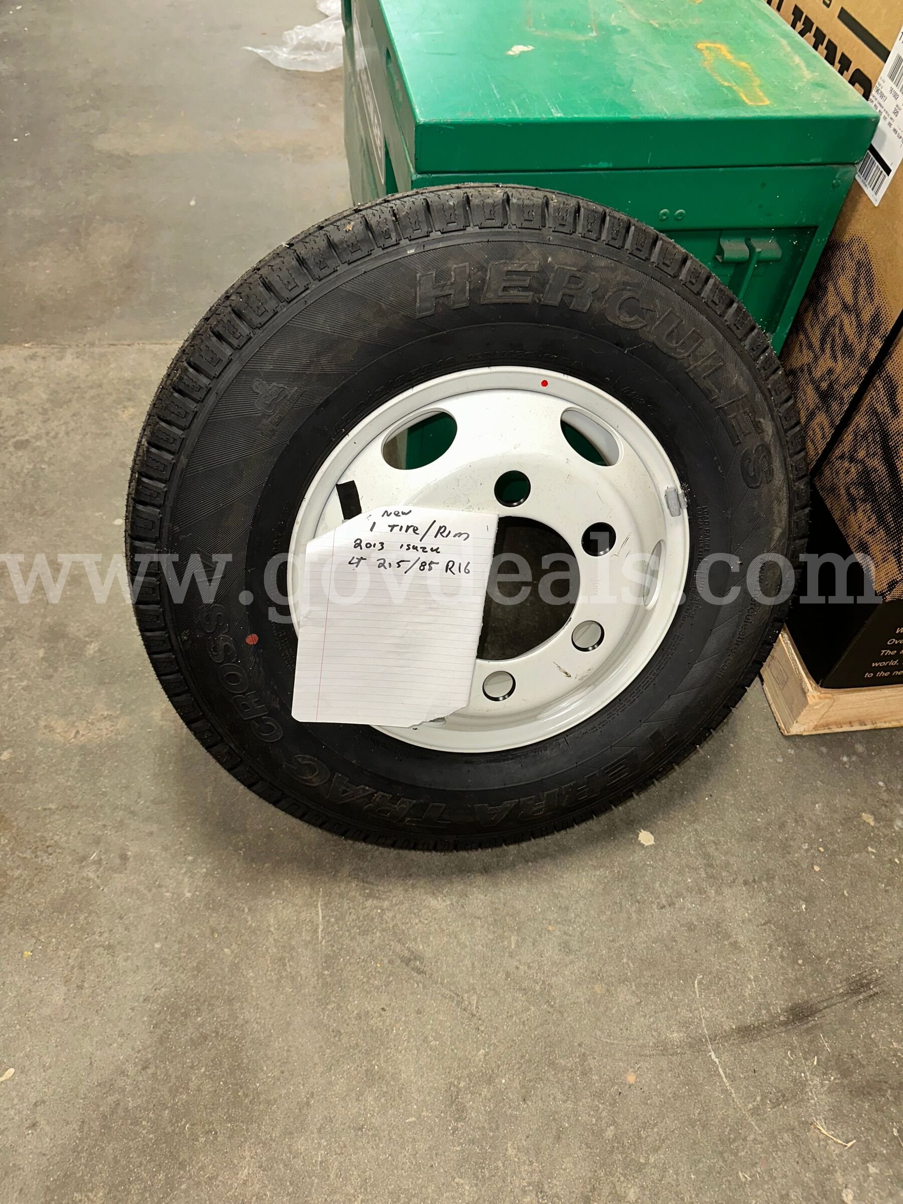NEW Tire/Rim for 2013 Isuzu Box Truck