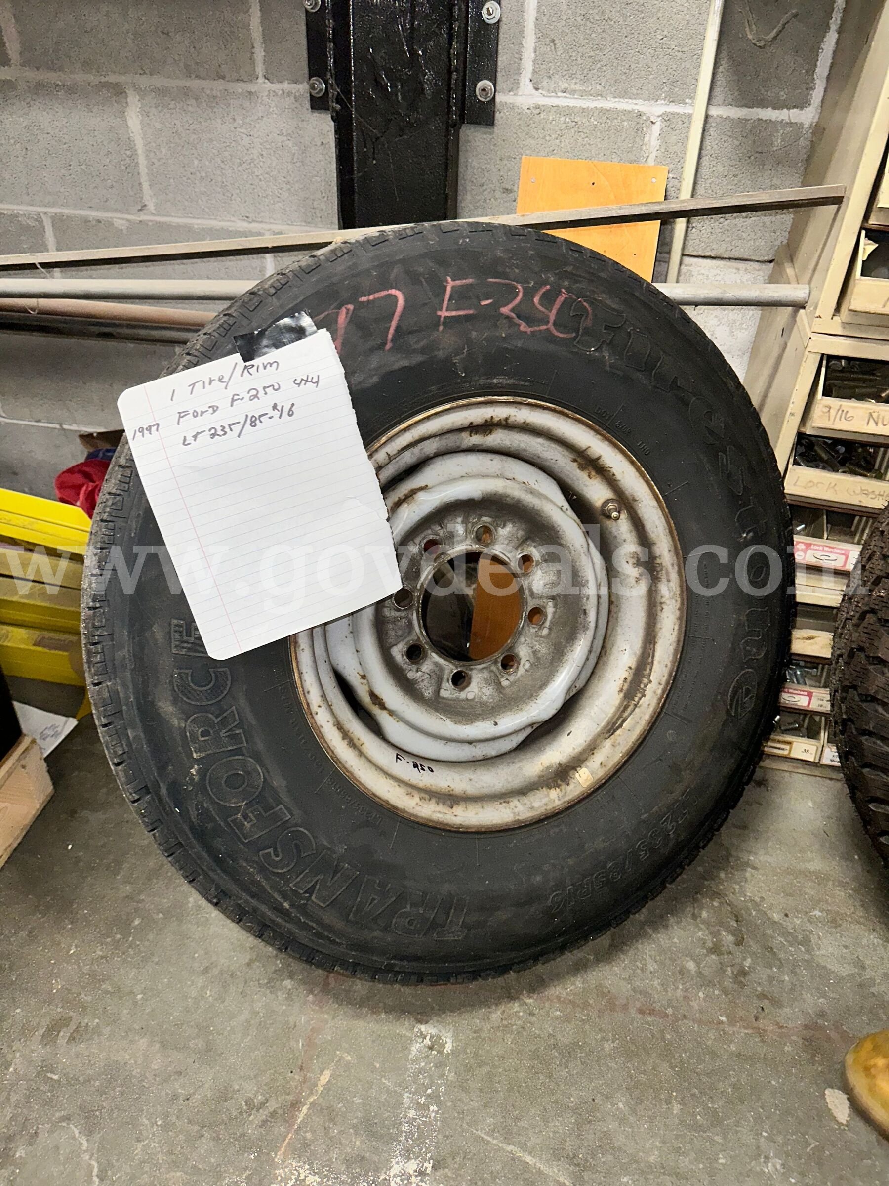 Tire/Rim for 1997 ford F250 4x4