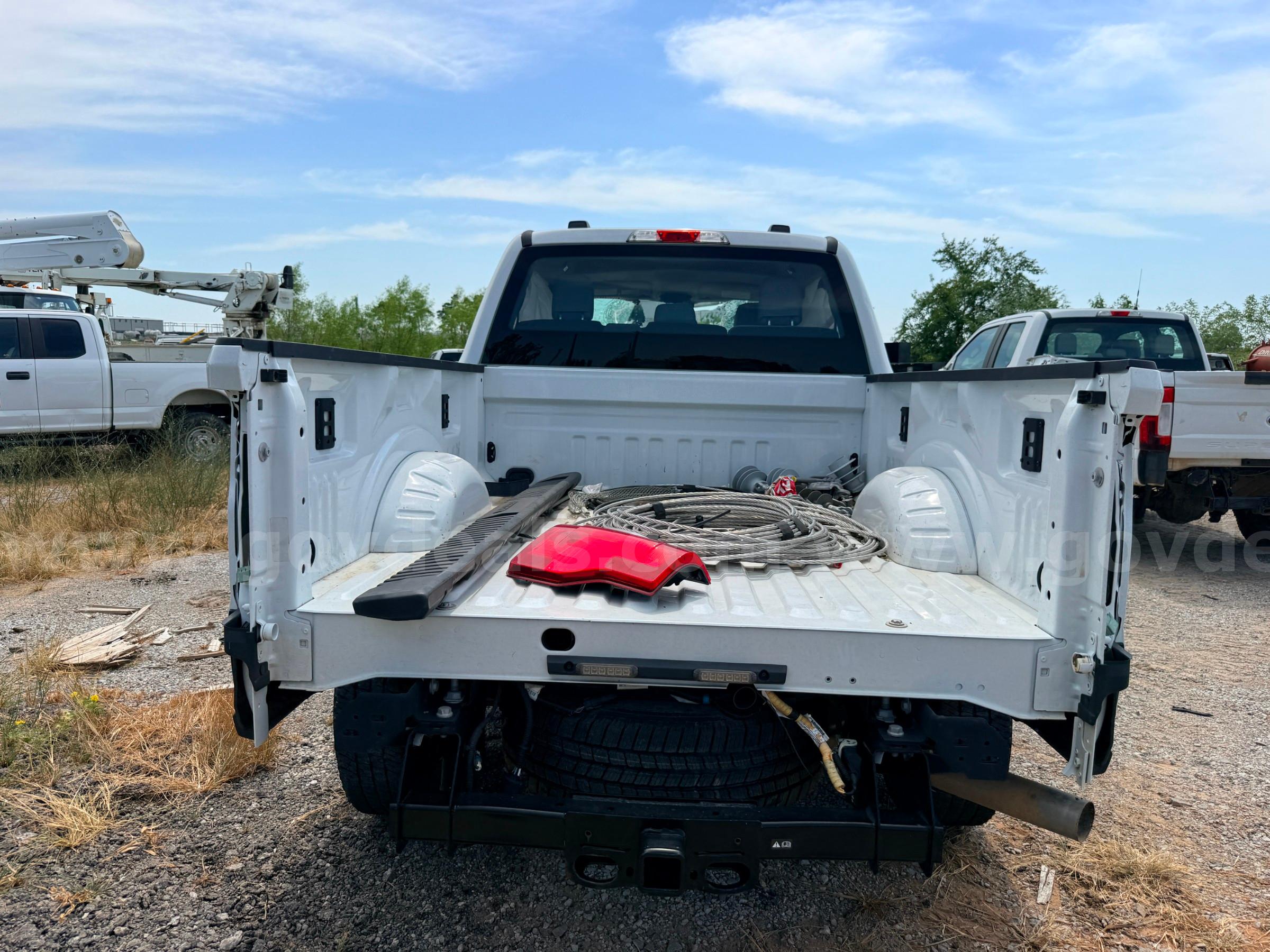 2024 Ford F-250 SD XL Crew Cab 4WD Ford F-250 Government Surplus Auction - Photo #6