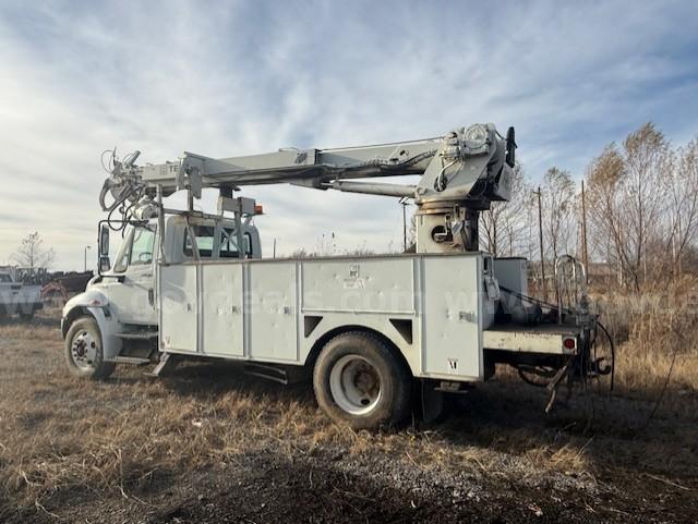 2009 International 4300 Digger Derrick (Inoperable) International 4300 Government Surplus Auction - Photo #3