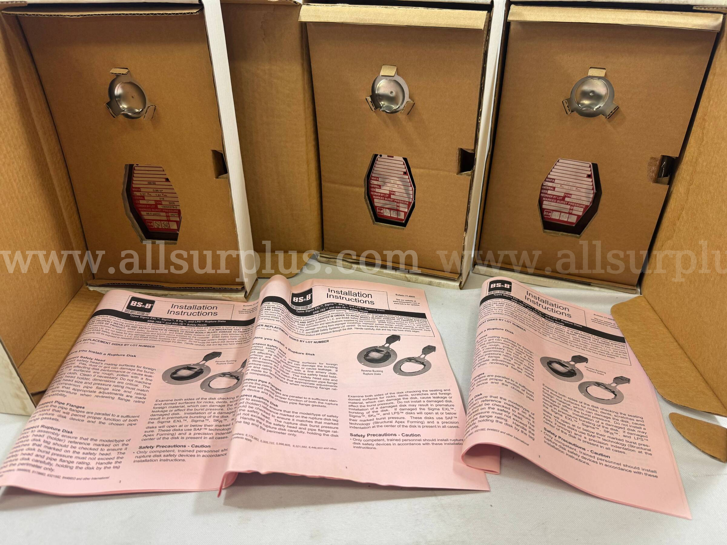 *NEW* (LOT OF 3). BS&B SAFETY SYSTEMS LLC TYPE SKR RUPTURE DISK 1" HOLDER   Government Surplus Auction - Photo #4