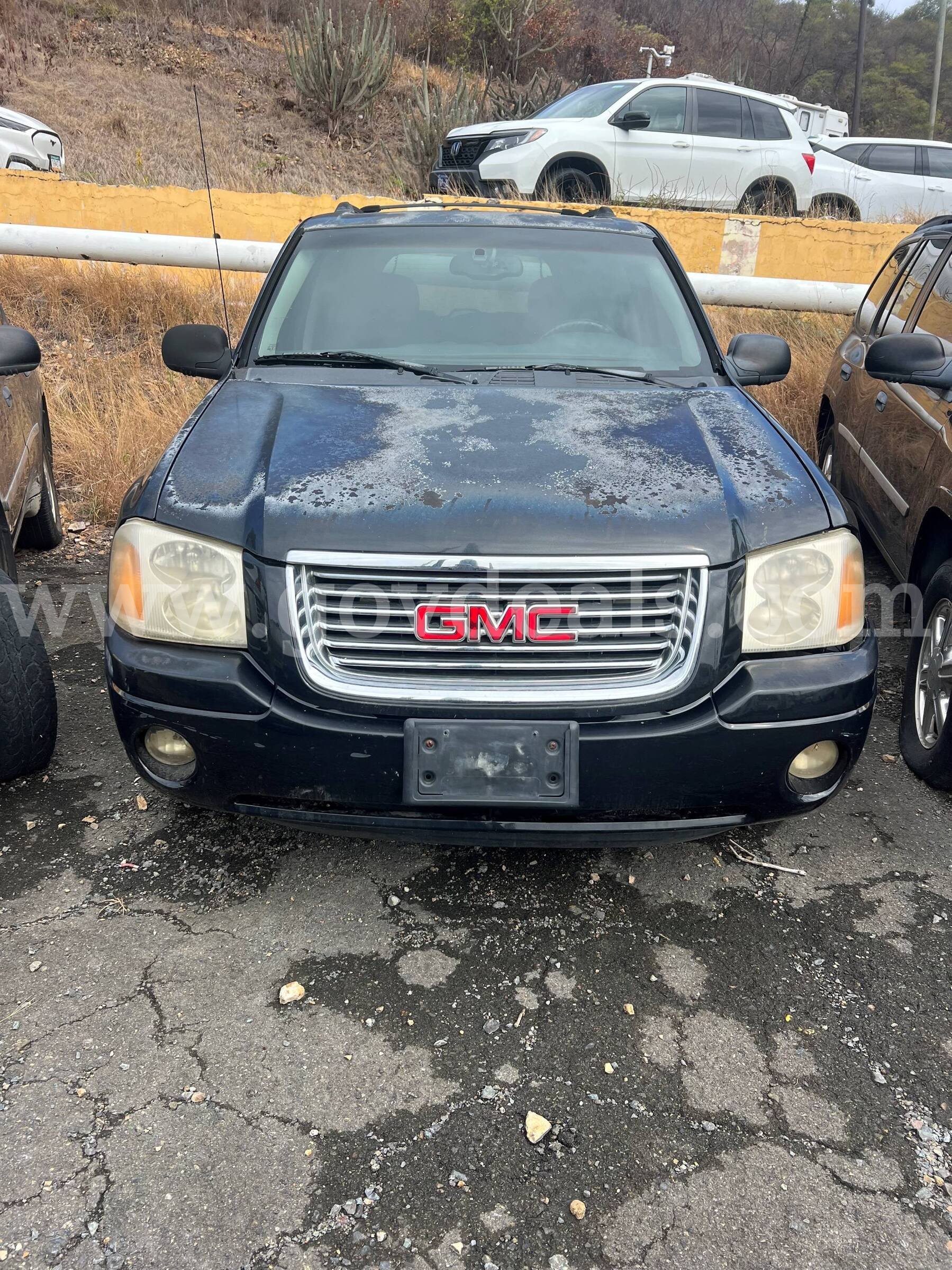 2009 GMC Envoy GMC Envoy Government Surplus Auction - Photo #3