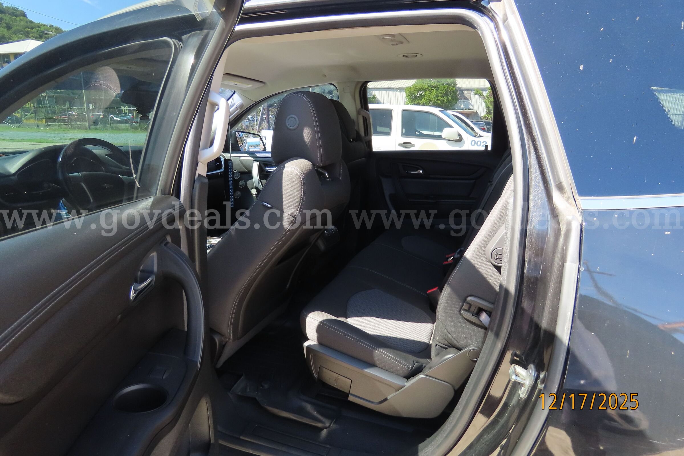 2017 Chevrolet Traverse Chevrolet Traverse Government Surplus Auction - Photo #6