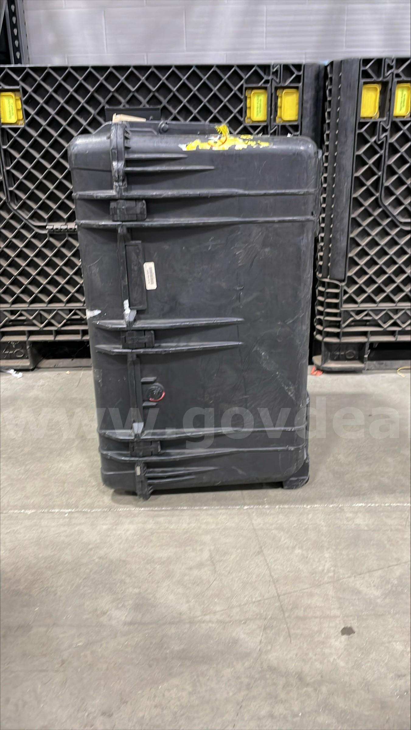 Lot of 16 Heavy-Duty Transit Cases – Holds 12 Laptops or 2U Rack Server