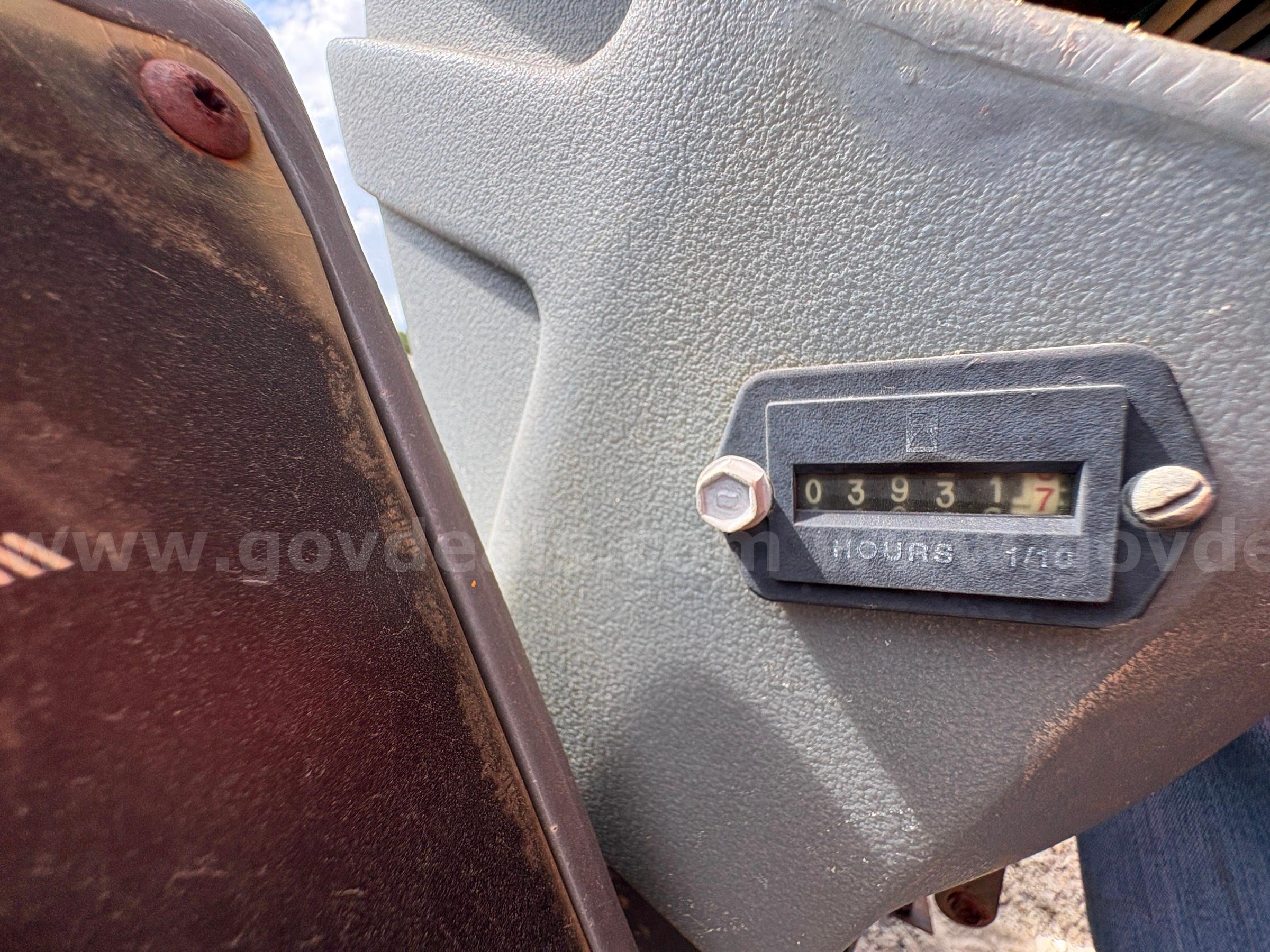 2006 Caterpillar 928GZ 4WD Articulated Wheel Loader Caterpillar 928GZ Government Surplus Auction - Photo #5