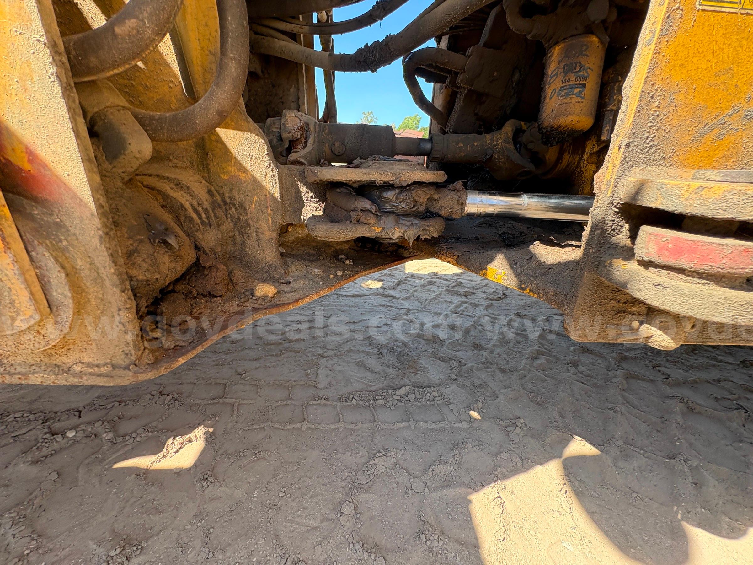 2012 Caterpillar 930K 4WD Articulated Wheel Loader Caterpillar 930K Government Surplus Auction - Photo #5