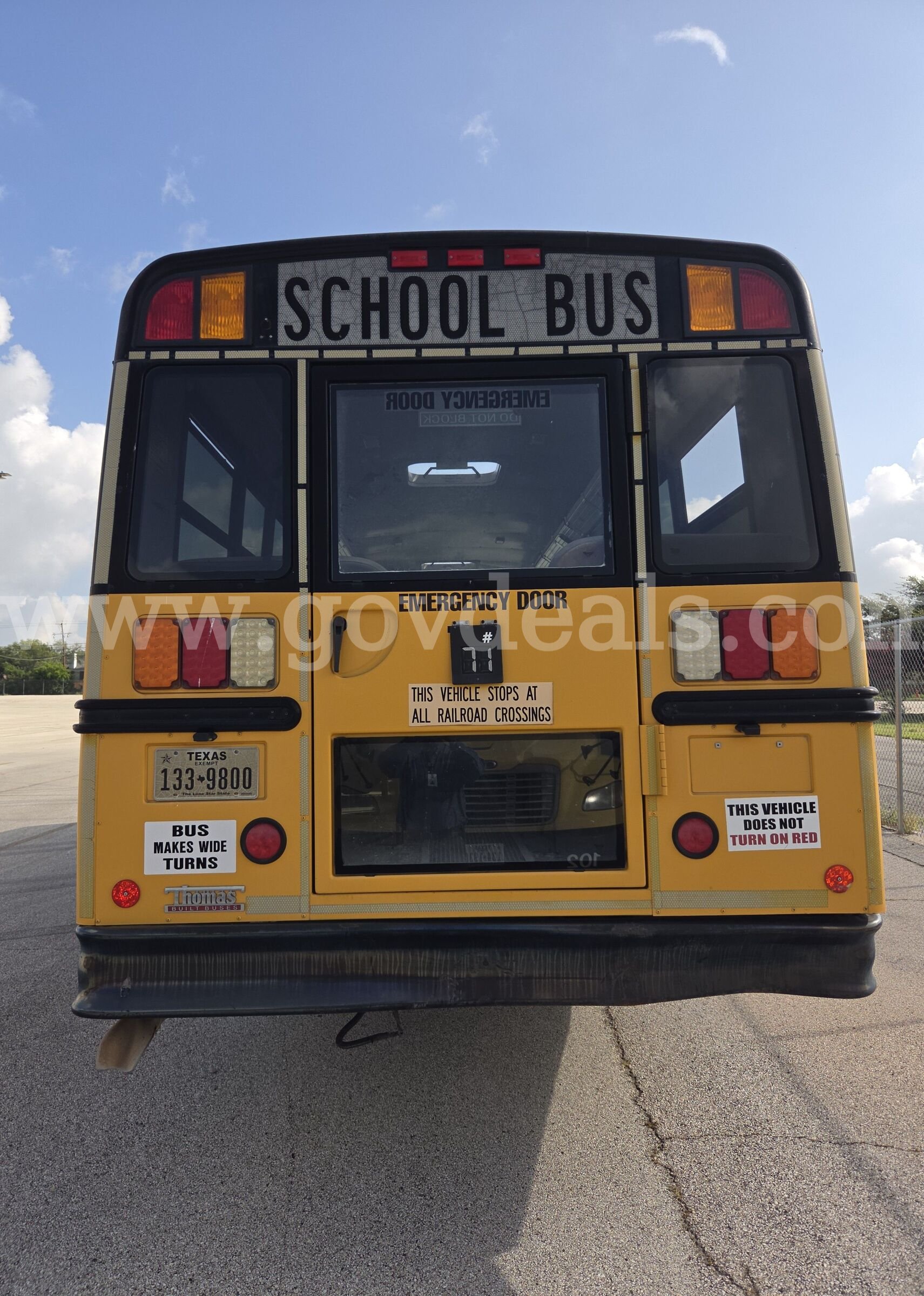 2009 Freightliner B2 Bus Chassis FREIGHTLINER B2 Bus Chassis Government Surplus Auction - Photo #3