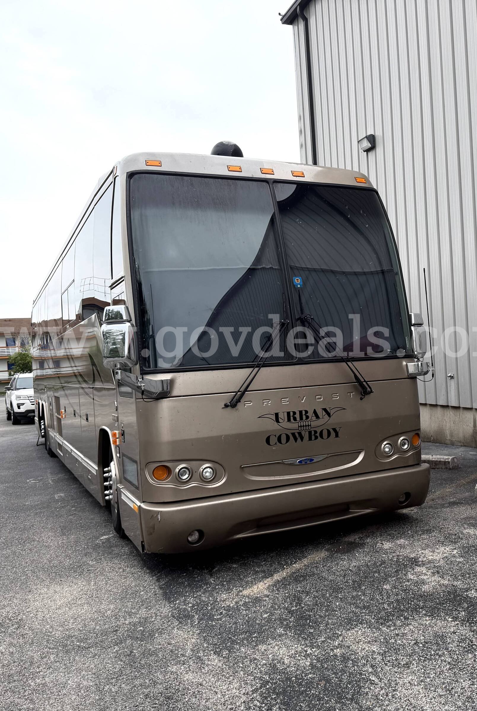 2003 Prevost Bus Prevost Bus Government Surplus Auction - Photo #4