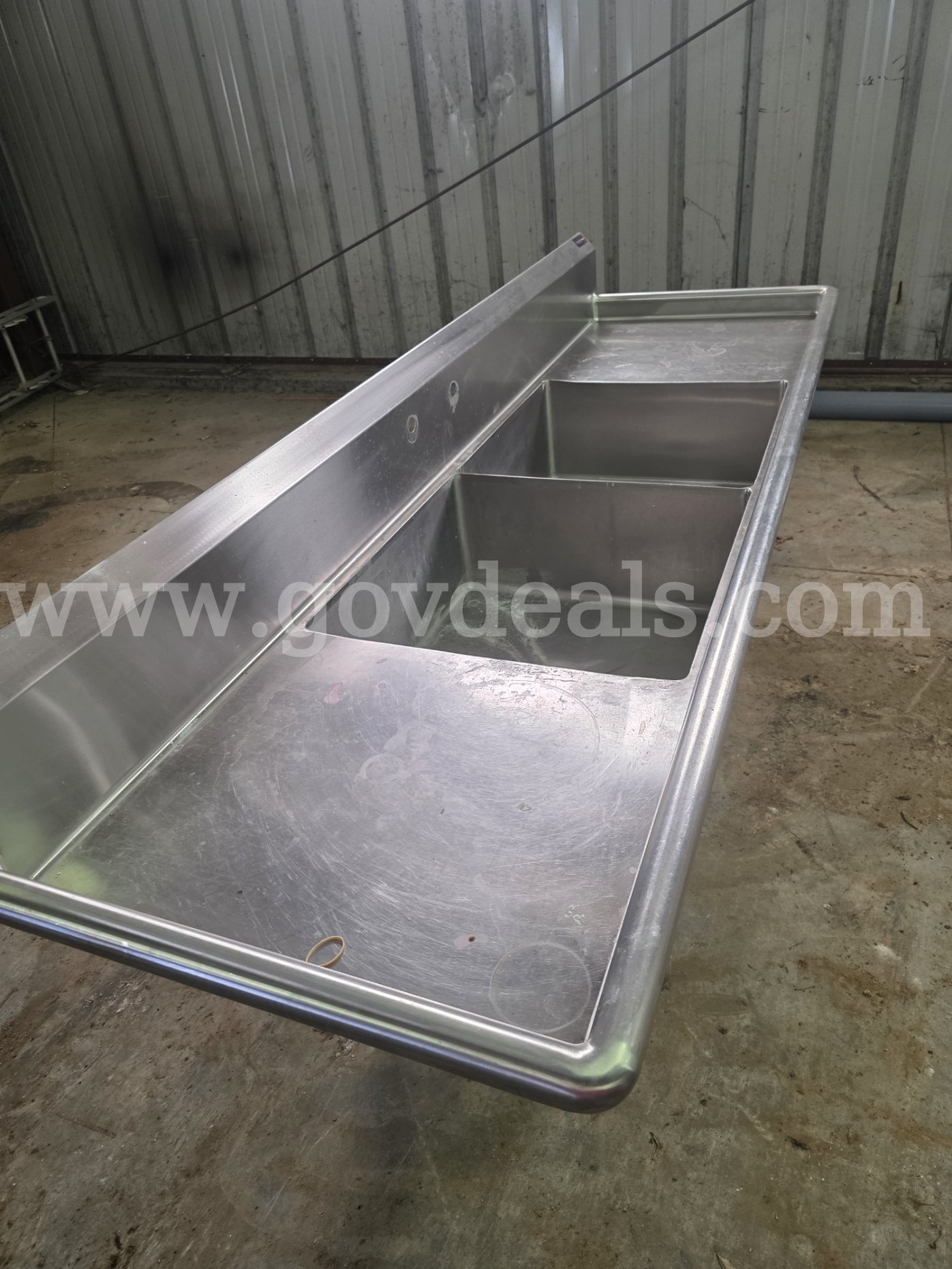 Sink- 2 basin   Government Surplus Auction - Primary Photo