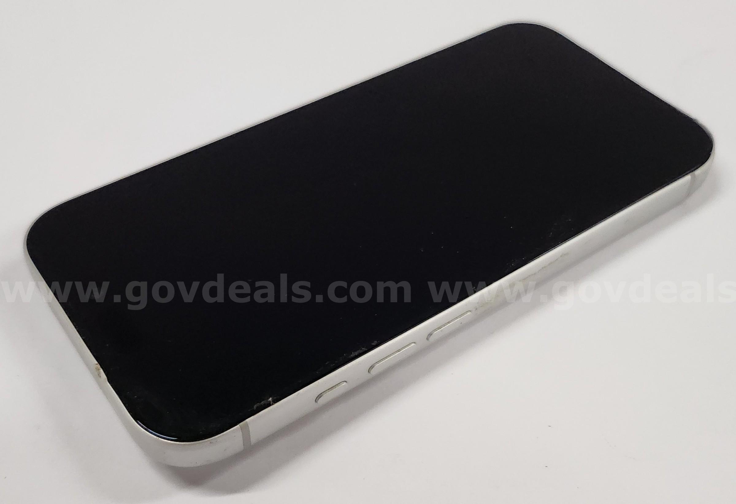 Apple iPhone 17 Pro 256GB Silver – iCloud Locked – Grade C – 98% Battery – Parts Only Apple iPhone 17 Government Surplus Auction - Photo #5