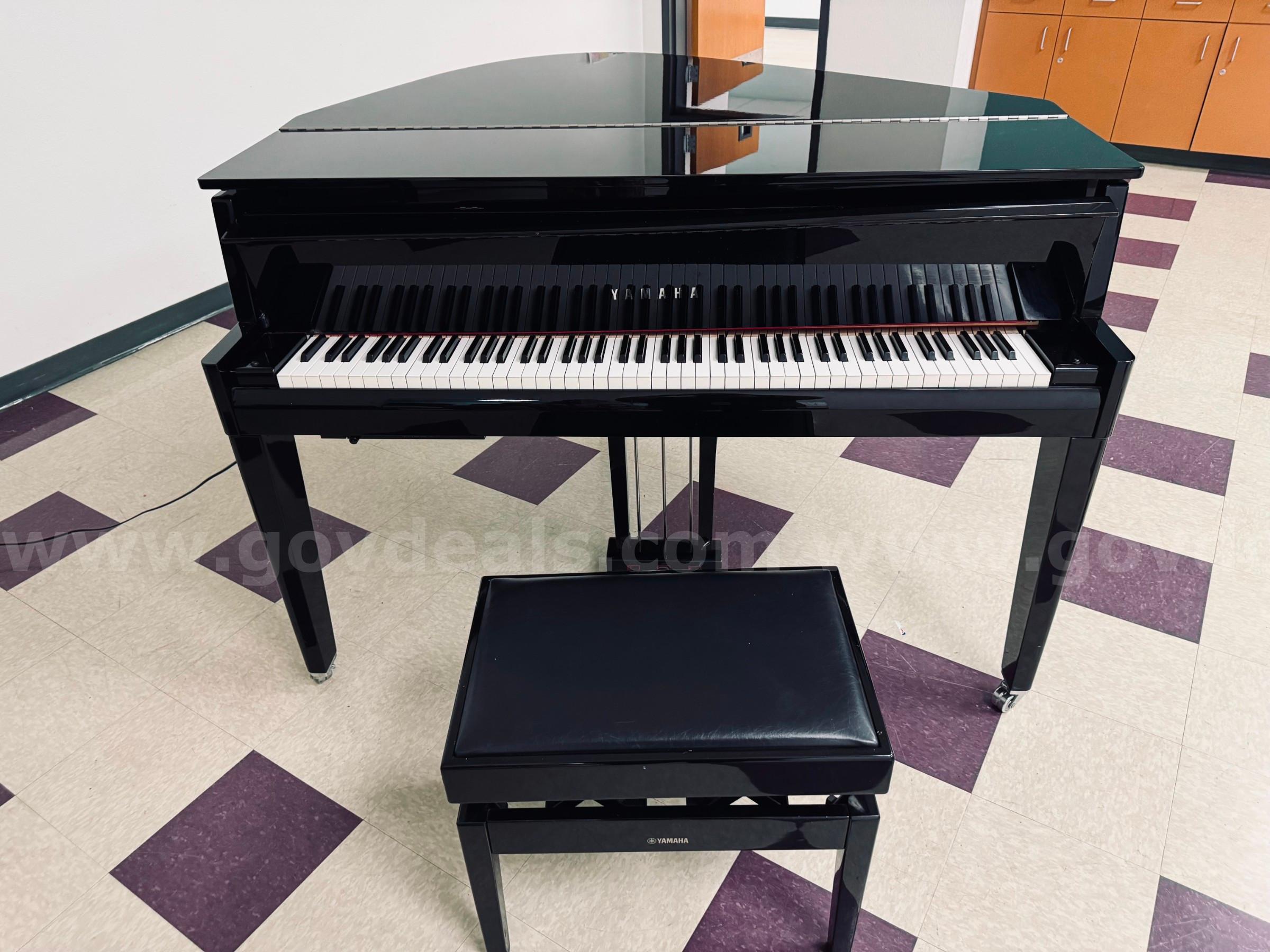 Yamaha AvantGrand N3 Hyrbrid Digital Piano Yamaha  Government Surplus Auction - Photo #3