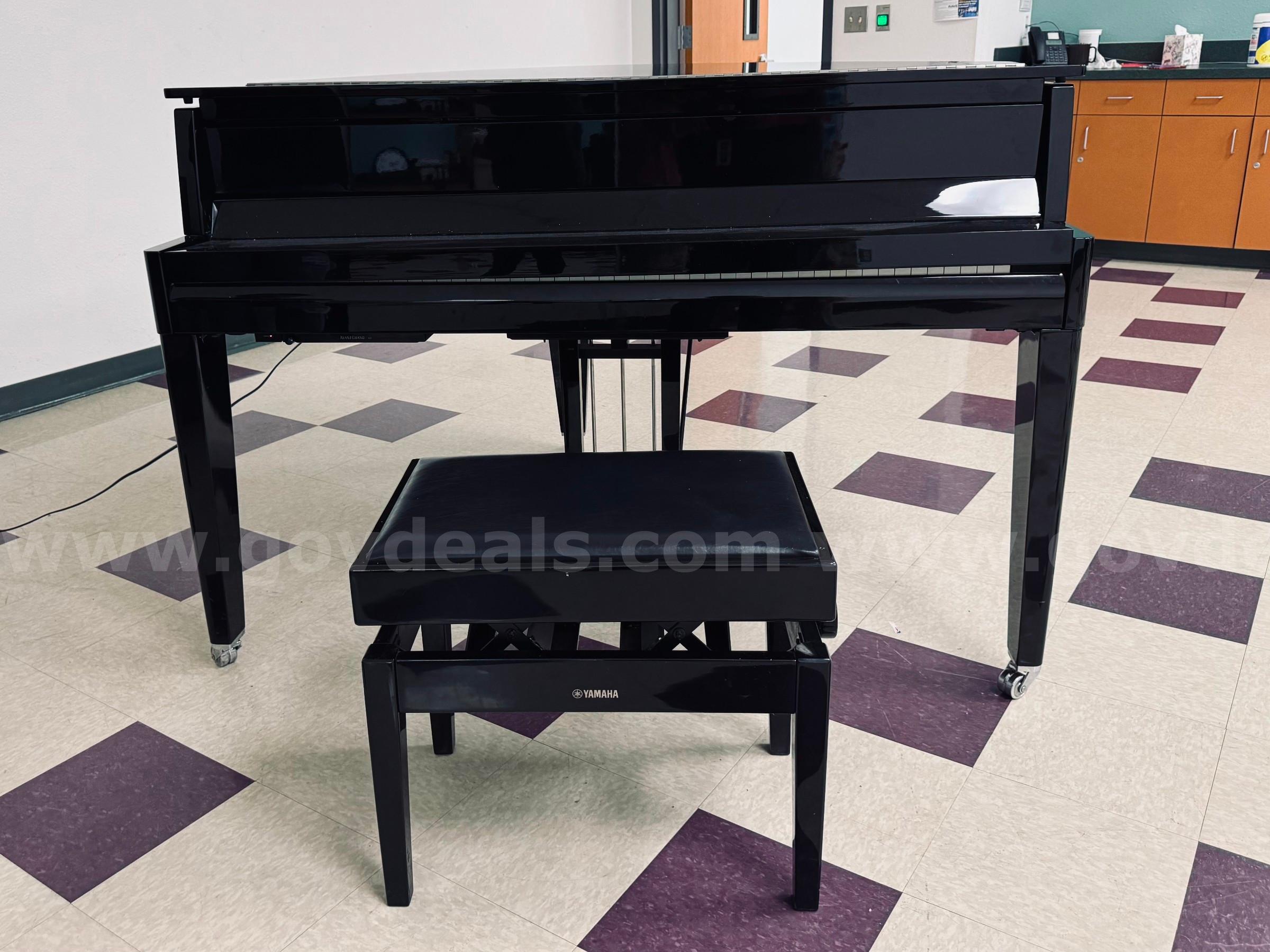 Yamaha AvantGrand N3 Hyrbrid Digital Piano Yamaha  Government Surplus Auction - Photo #6