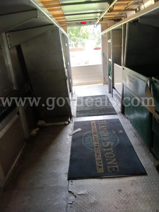 2008 Workhorse W42 Workhorse W42 Government Surplus Auction - Photo #6