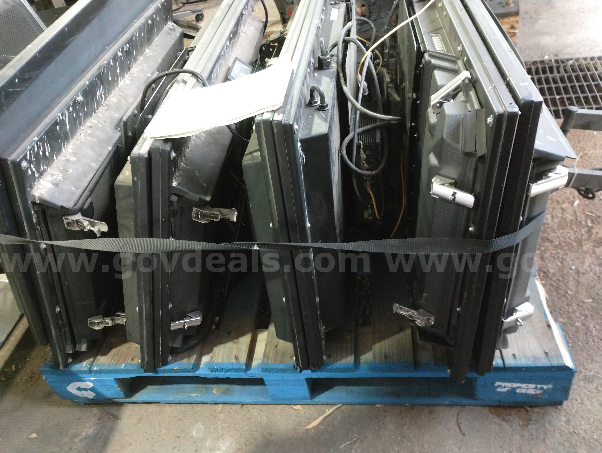 Skyview 42" outdoor TV   Government Surplus Auction - Photo #5