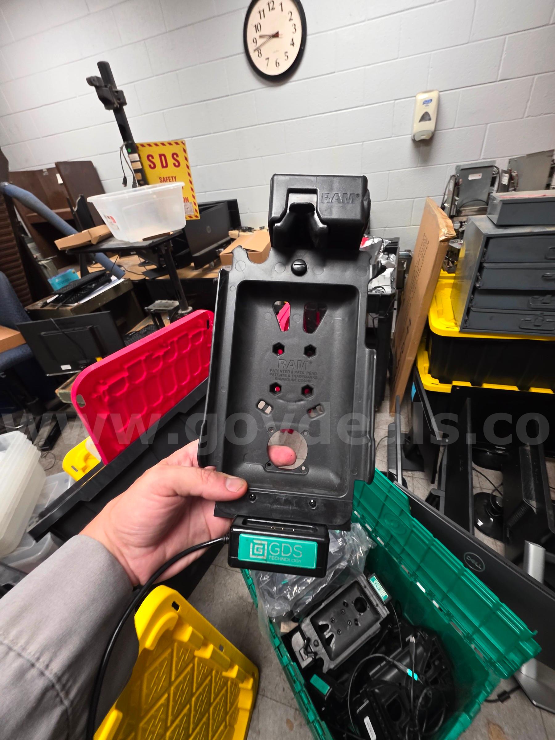 RAM-GDS-DOCK-V10P Ram  Government Surplus Auction - Primary Photo