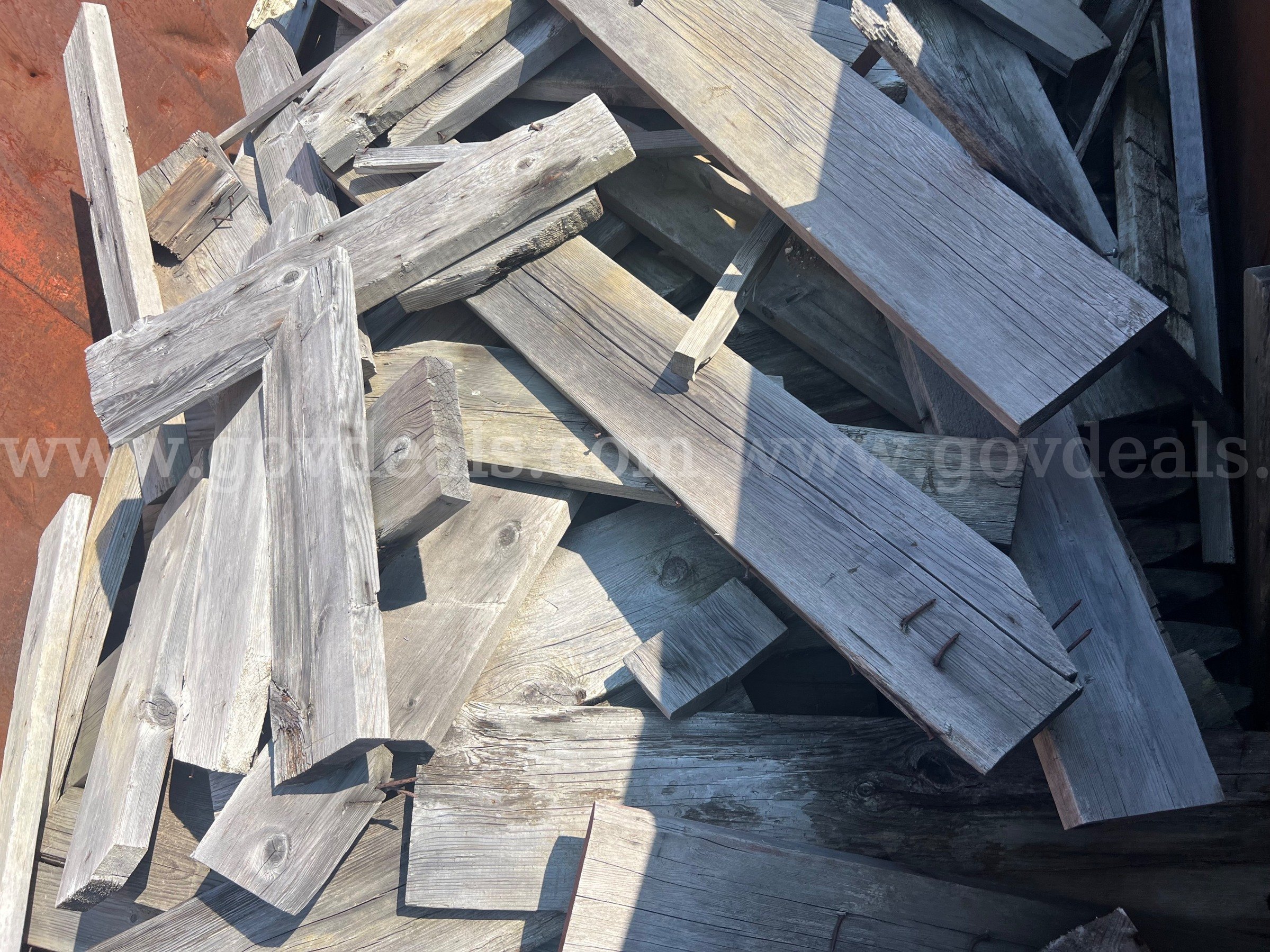 Clean wood good for Firewood   Government Surplus Auction - Photo #4